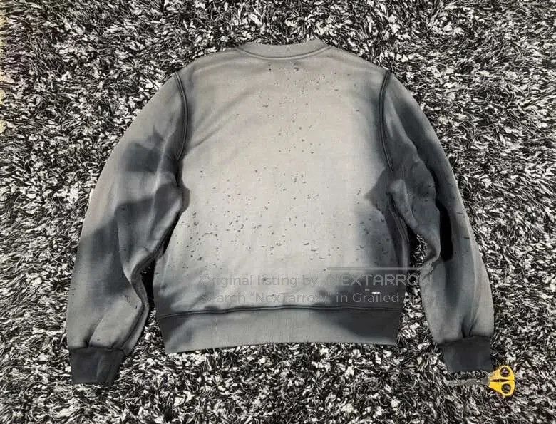 Amiri Amiri Distressed Sweatshirt in Black and Gray. Size US S / EU 44-46 / 1 - 2 Thumbnail
