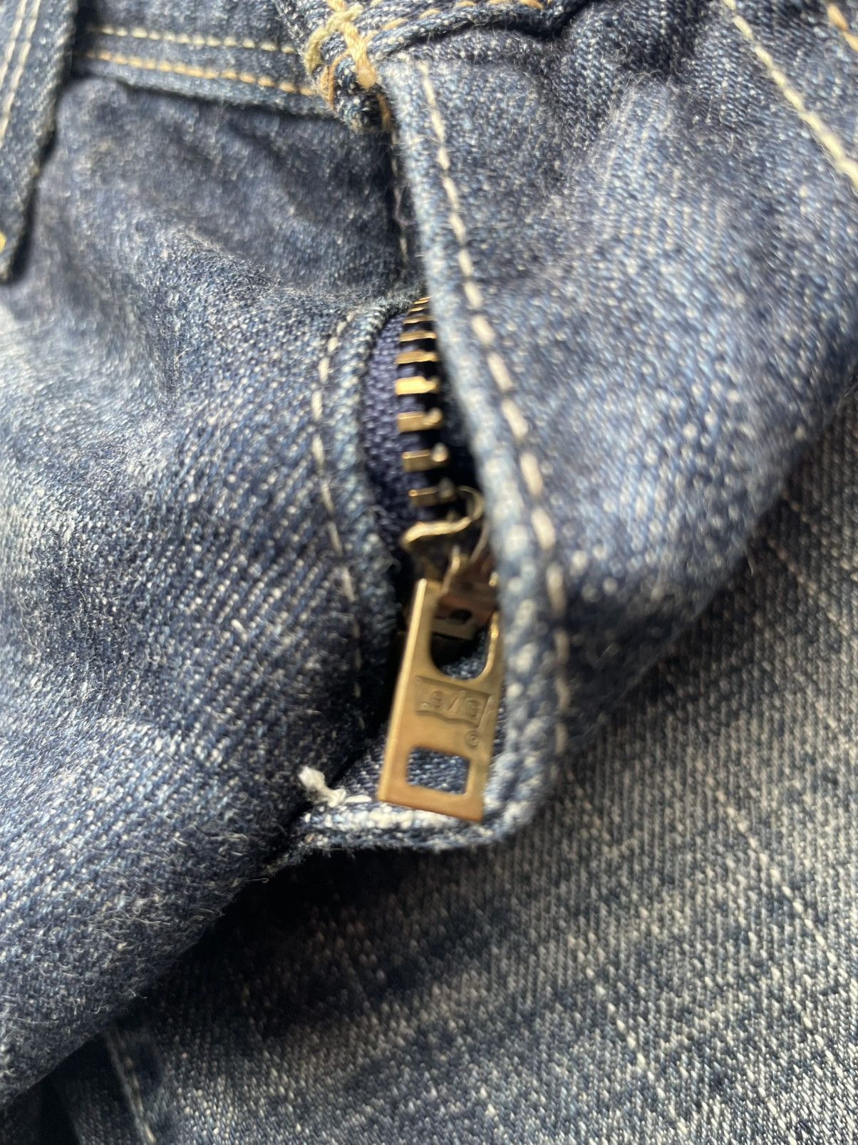 Levi's Vintage 2006 Levis 903 Lady Distresed Denim Size 31" - 15 Thumbnail