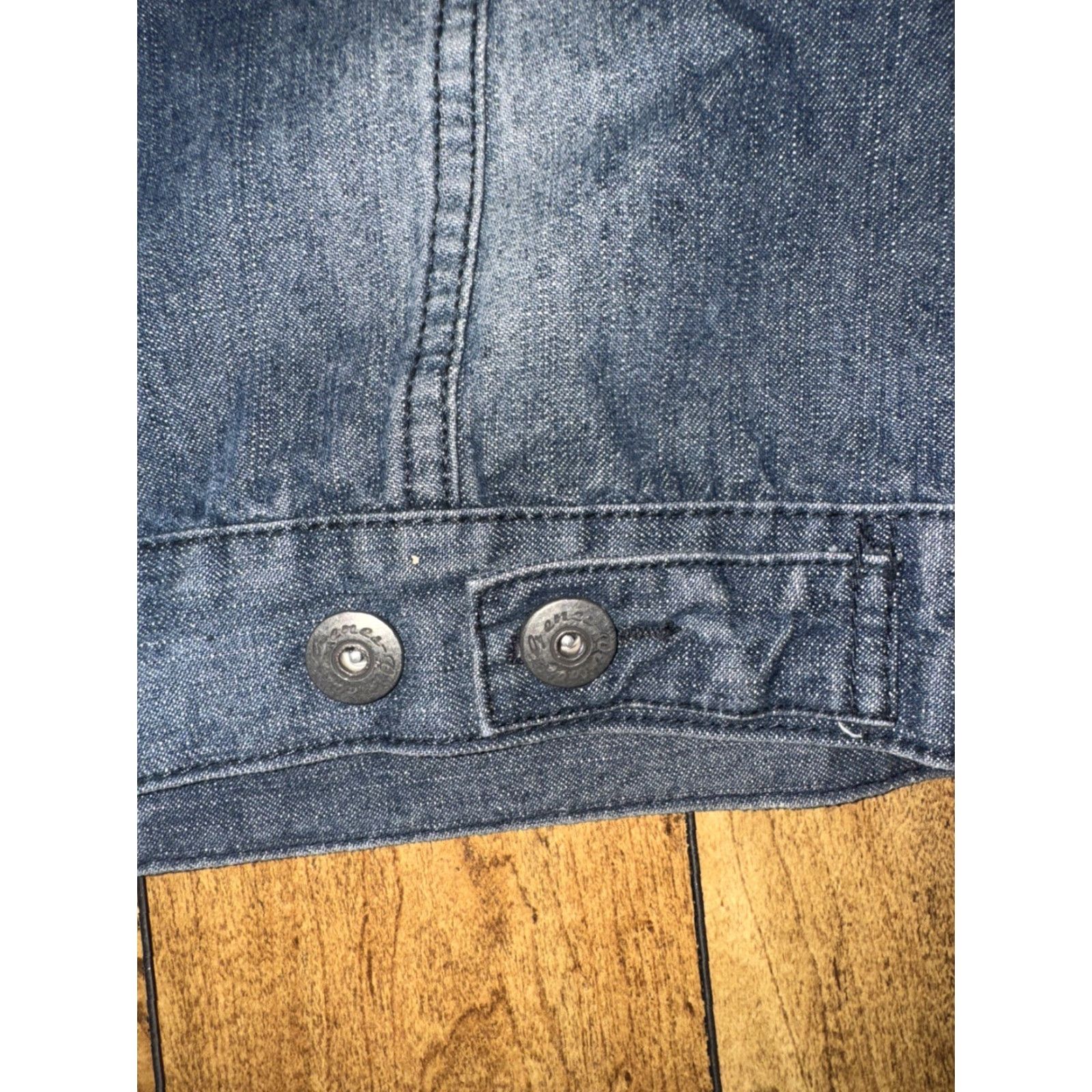 Denime VINTAGE Genes Denim Trucker Jacket Men's Large Blue 22x26 Synch Back Honeycomb Fade USA Style Size US L / EU 52-54 / 3 - 6 Thumbnail