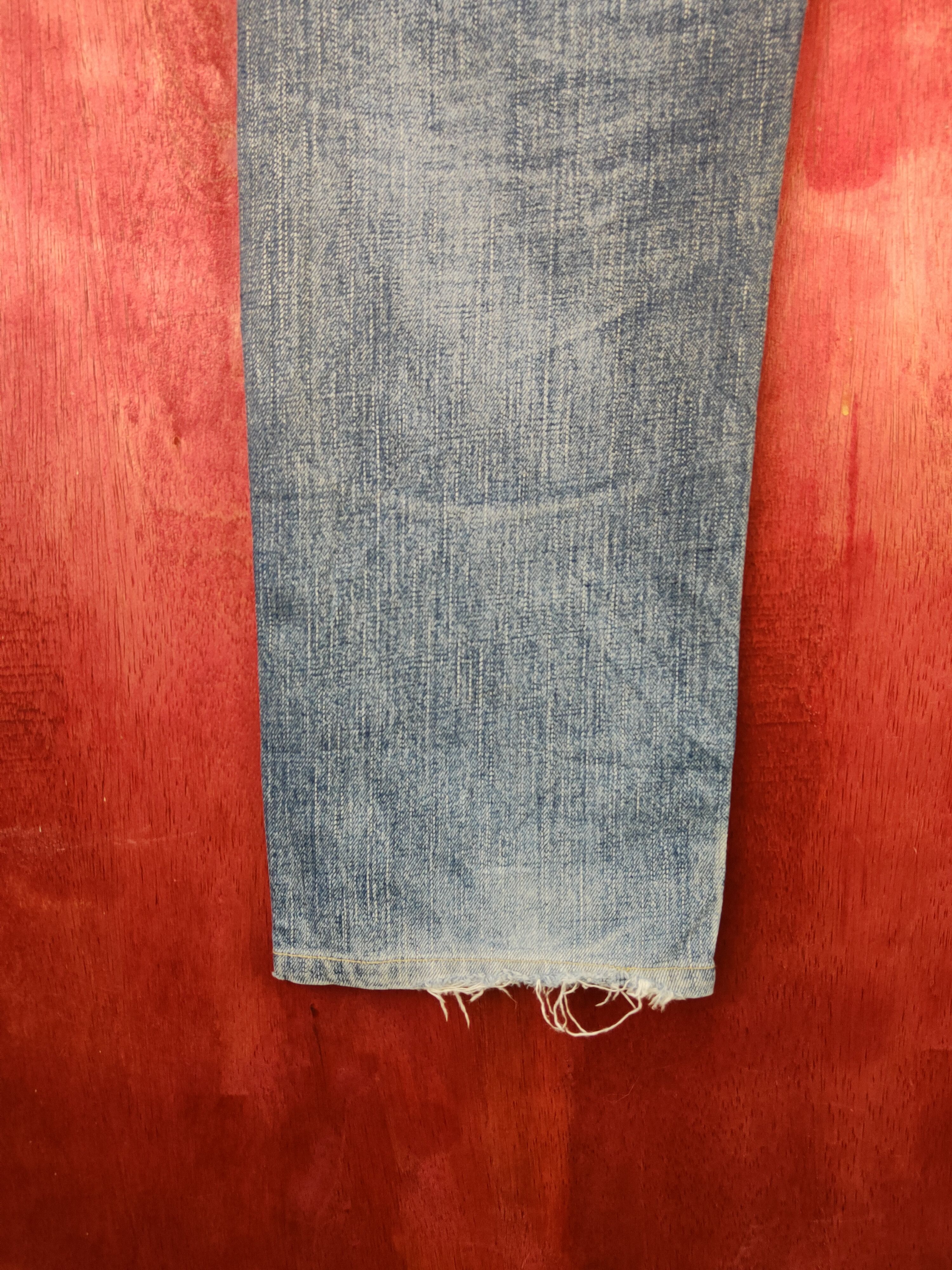 Japanese Brand Uniqlo Blue Faded Distressed Ripped Jeans #S1675 Size US 34 / EU 50 - 10 Thumbnail
