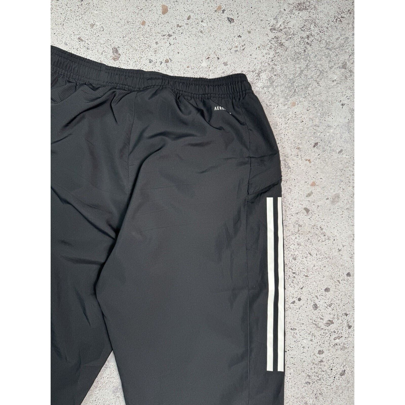 Adidas Adidas Bayern Munchen Trackpants Blokecore Size M Black Men Size US 32 / EU 48 - 16 Thumbnail