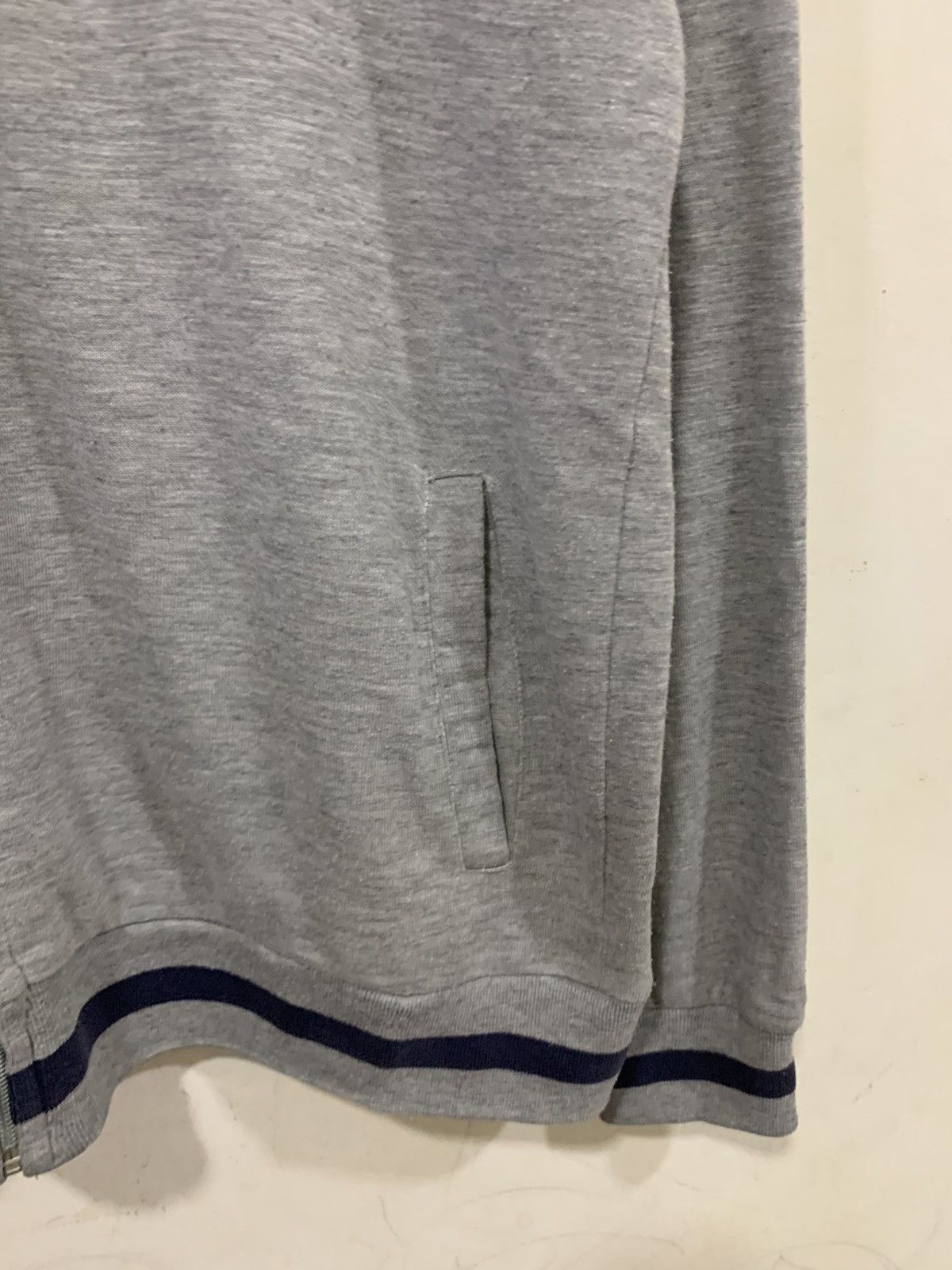 Santa Cruz Skateboards Vintage Cru Surf Zipper Sweatshirt XL Size US XL / EU 56 / 4 - 7 Thumbnail