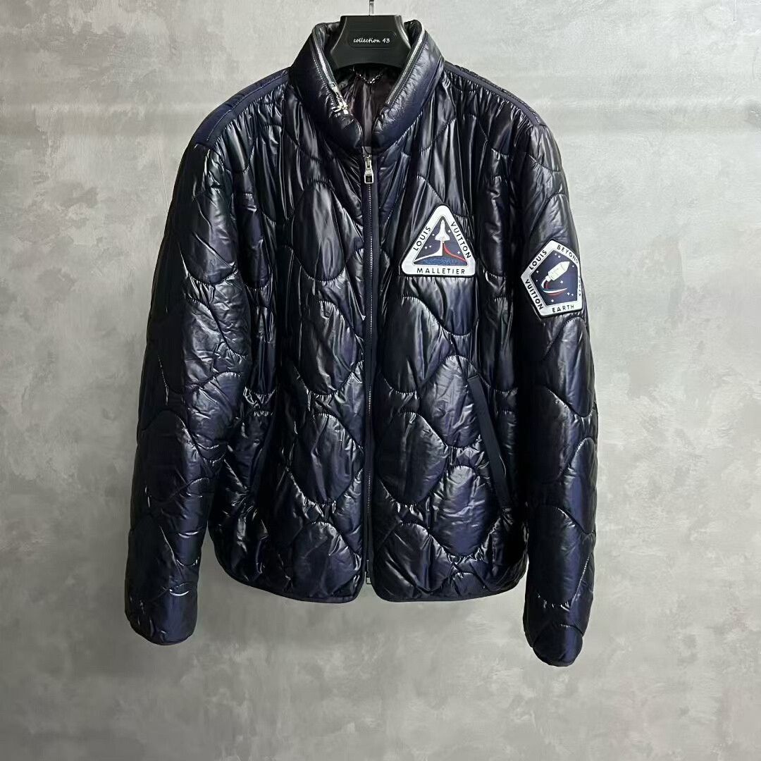 Louis Vuitton Louis Vuitton Cotton Blue Heavy Coat xs Men Size US XS / EU 42 / 0 - 1 Thumbnail