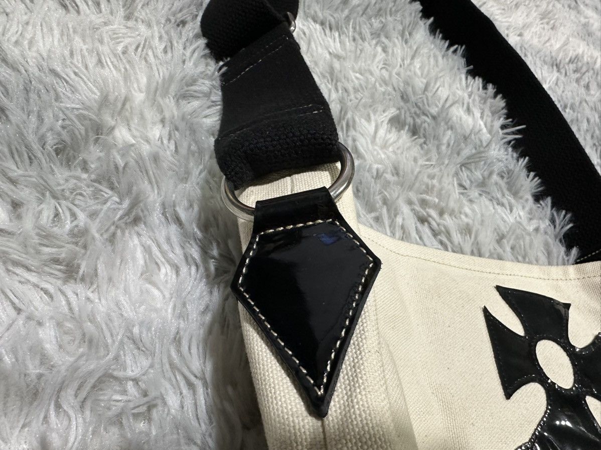 Vivienne Westwood 🔥Y2K Vivienne Westwood Orb Patent Leather Crossbody Bag Size ONE SIZE - 4 Thumbnail