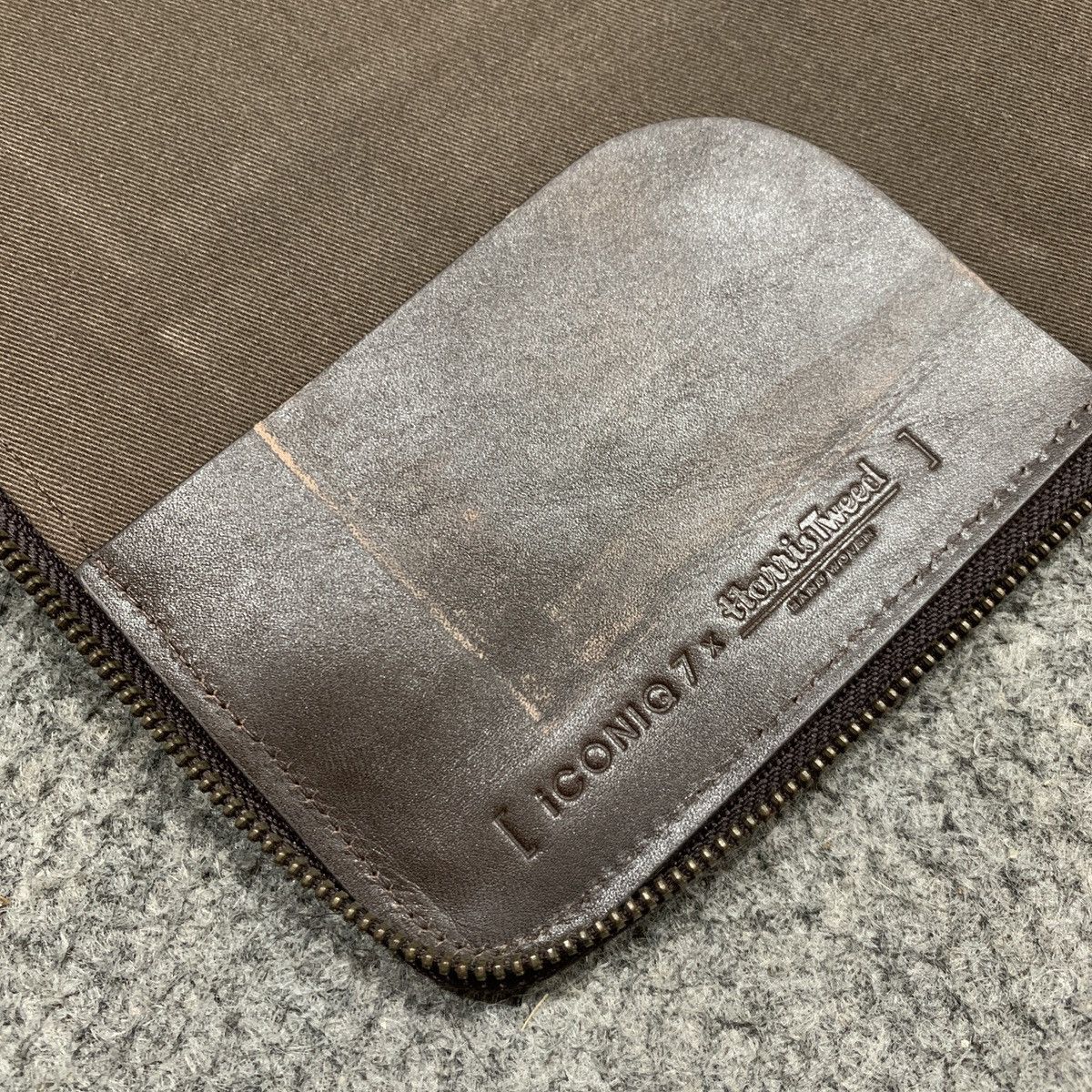 Harris Tweed × Vivienne Westwood Harris tweed documen bag Size ONE SIZE - 8 Thumbnail