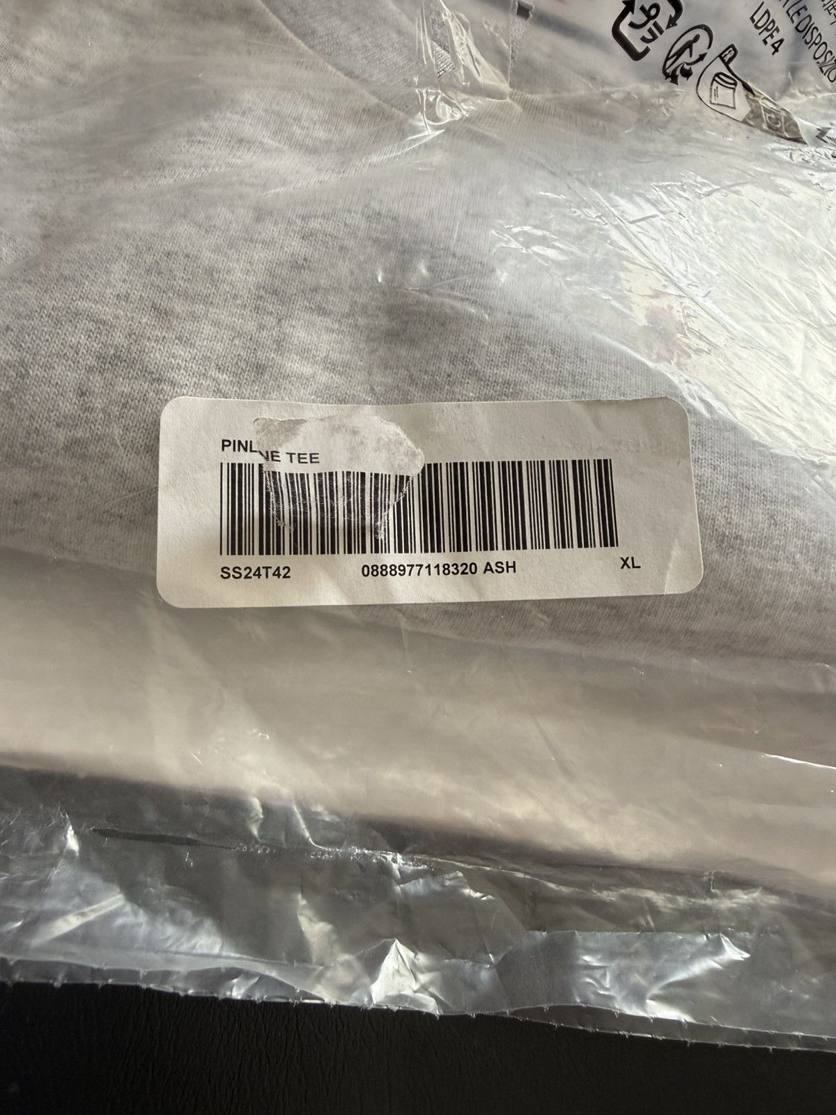 Supreme Supreme Pinline Tee SS24 NWT Size US XL / EU 56 / 4 - 4 Thumbnail