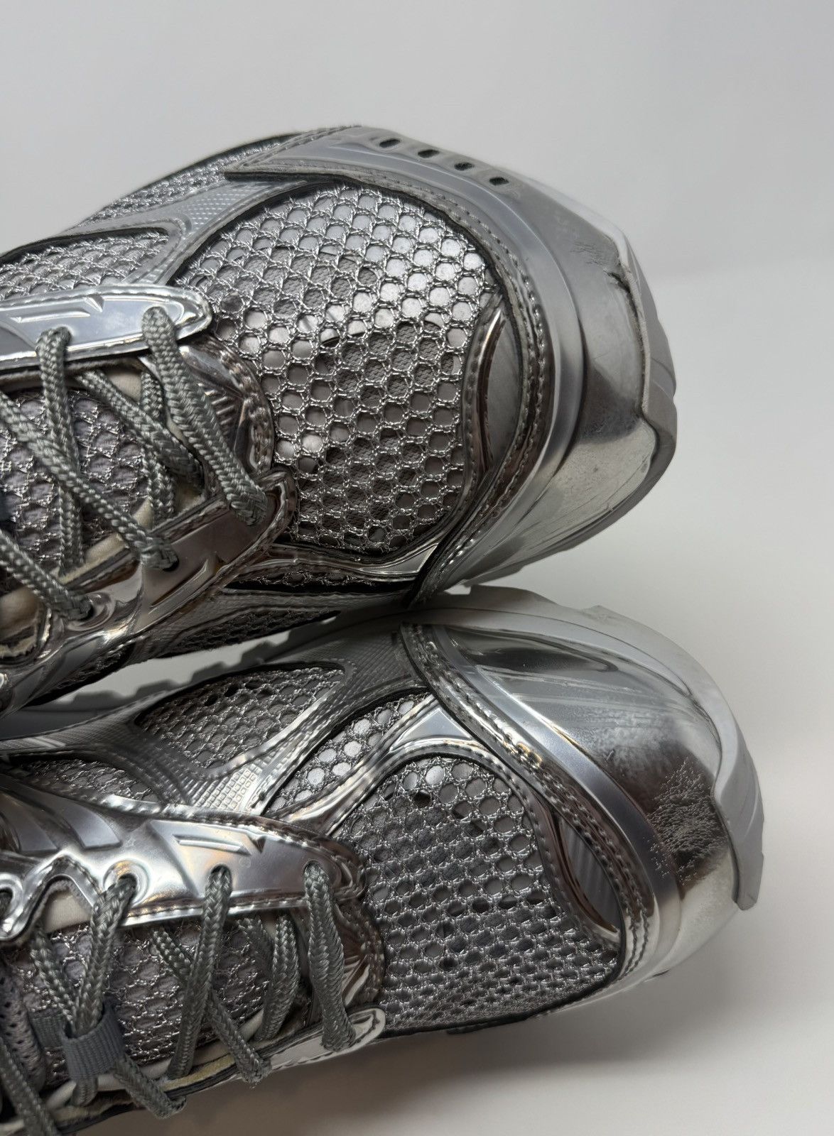 Bottega Veneta Bottega Veneta Orbit Sneaker Silver Size US 9 / EU 42 - 9 Thumbnail