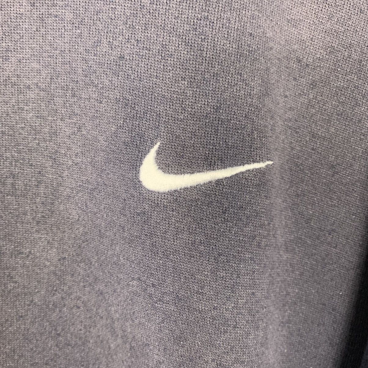 Nike Vintage Nike Swoosh Faded Sweatshirt Size US XL / EU 56 / 4 - 10 Thumbnail