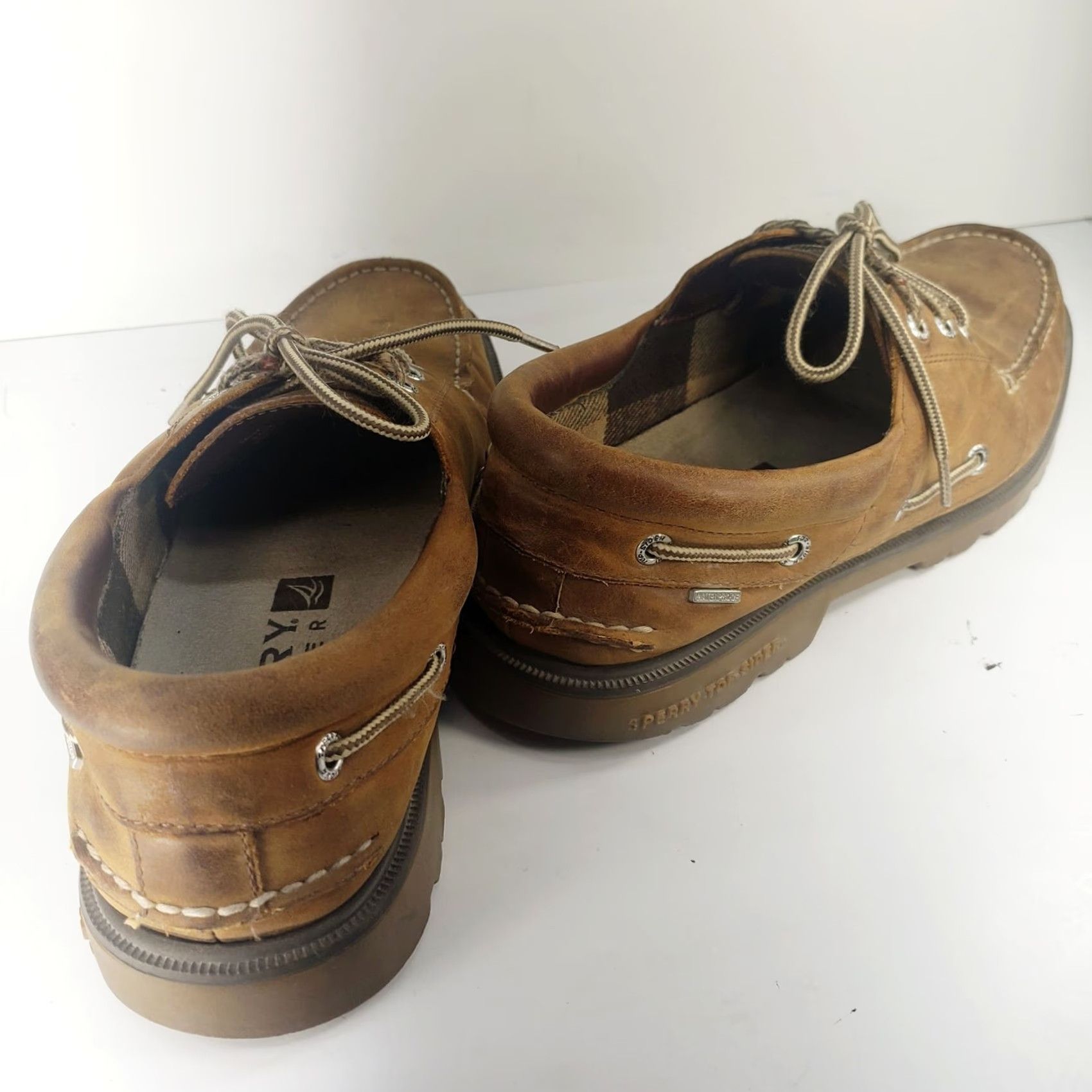 Sperry Sperry Top Sider Men's 9.5M Lugged Lace Shoe STS10086 Brown Leather Waterproof Boat Shoe Casual Size US M / EU 48-50 / 2 - 5 Thumbnail