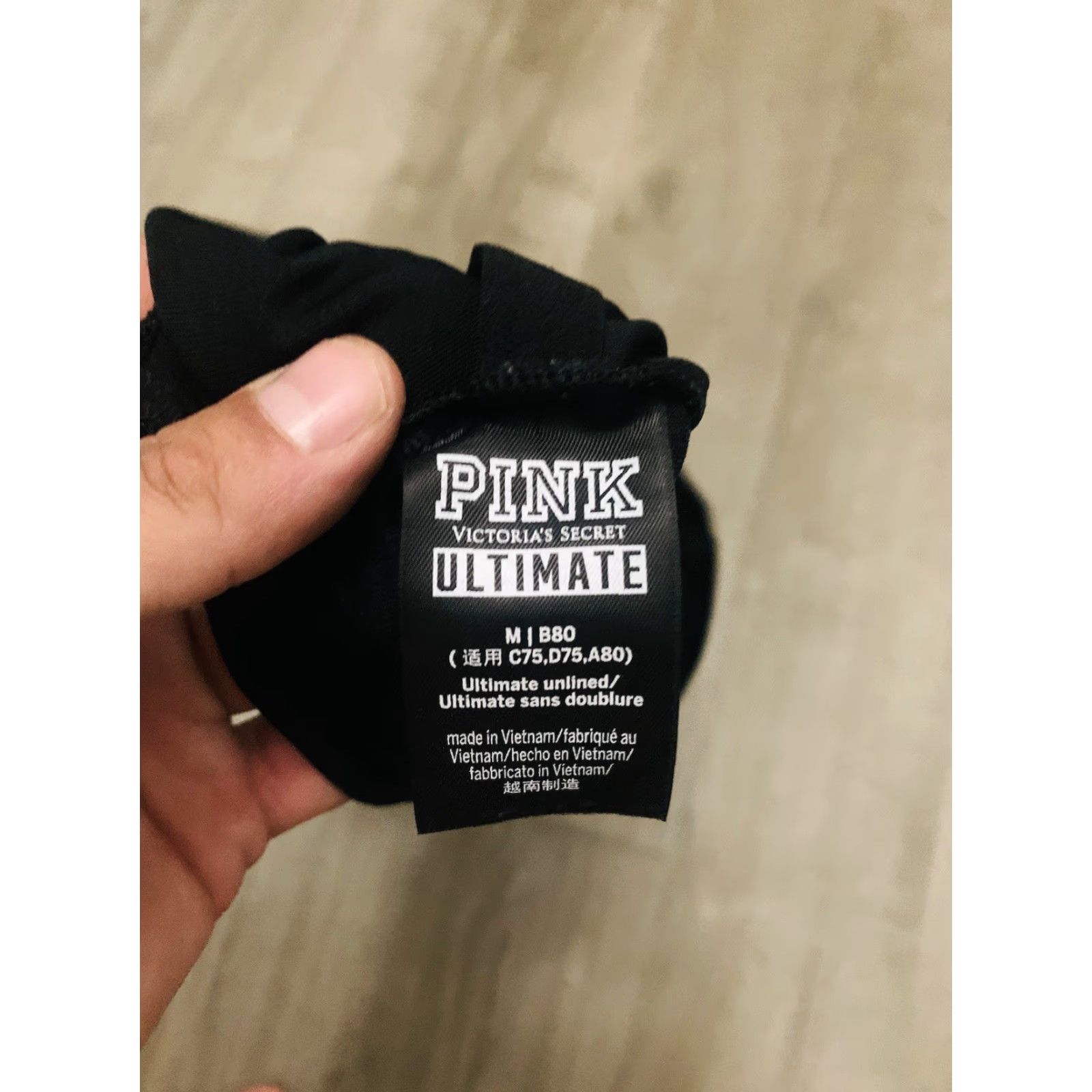 Victoria's Secret Victoria's Secret ULTIMATE Unlined Black Off Shoulder w/ Strap Sports Bra Medium Women Sports Bra Unlined Black Strap Victoria Sport M Regular Size ONE SIZE - 3 Thumbnail