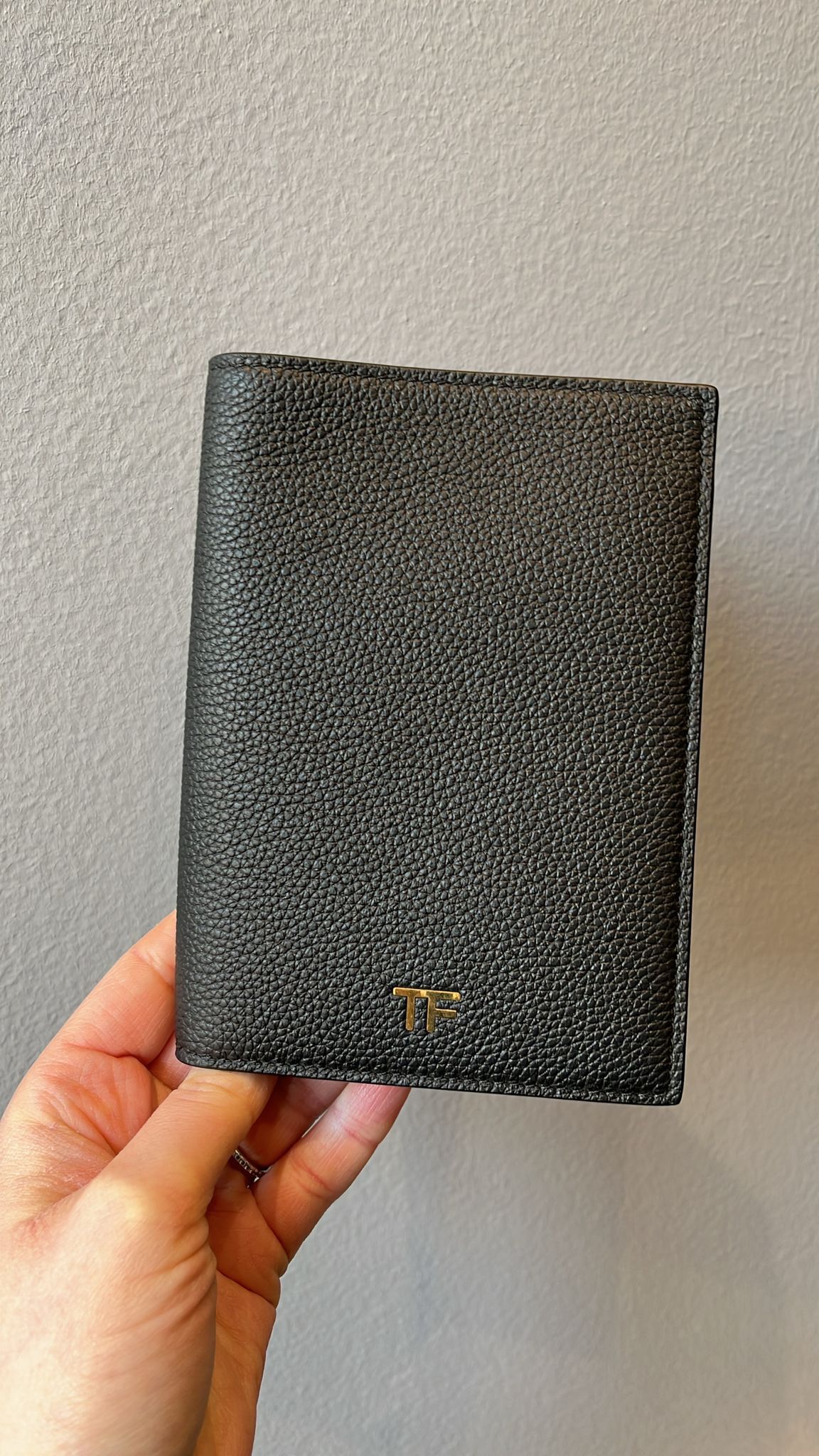 Tom Ford o1loc1c0126 S0270T Size: OS / Passport Holder in Black Size ONE SIZE - 1 Thumbnail