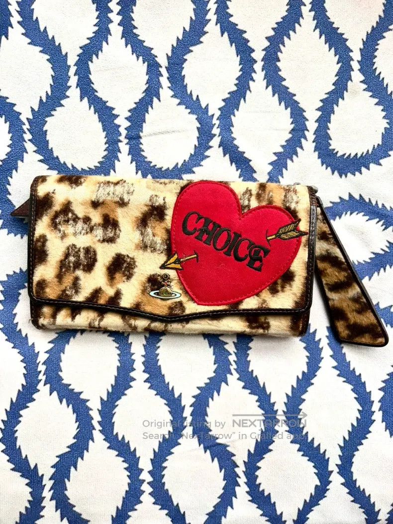 Vivienne Westwood Vivienne Westwood Leopard Print Velvet Heart Arrow Wallet Size ONE SIZE - 1 Thumbnail