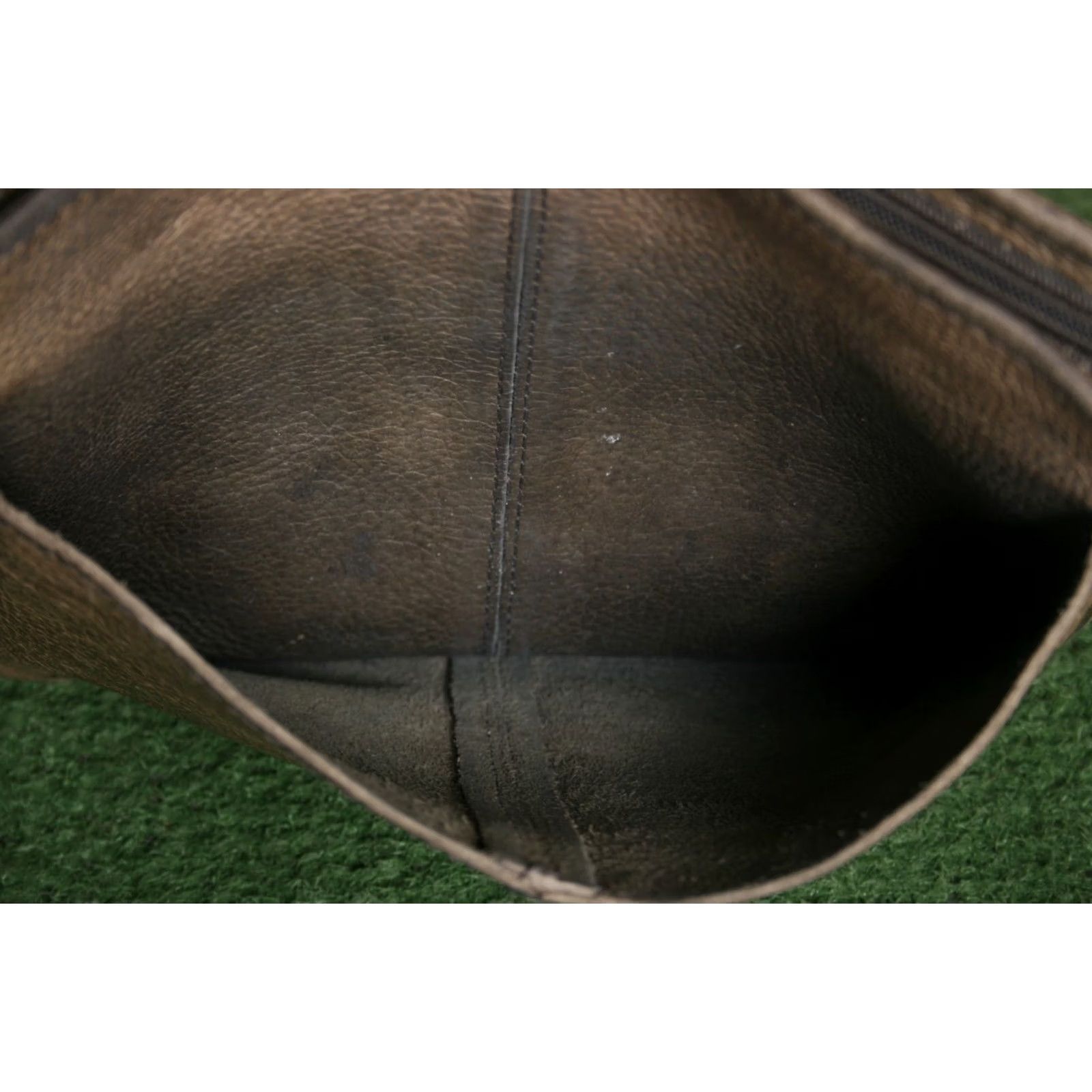 Vintage Duluth Trading Co. Leather Saddle Crossbody Bag Purse Stone Brown Lifetime Crossbody Handbag Women Leather Exterior Zip Closure Size ONE SIZE - 6 Thumbnail