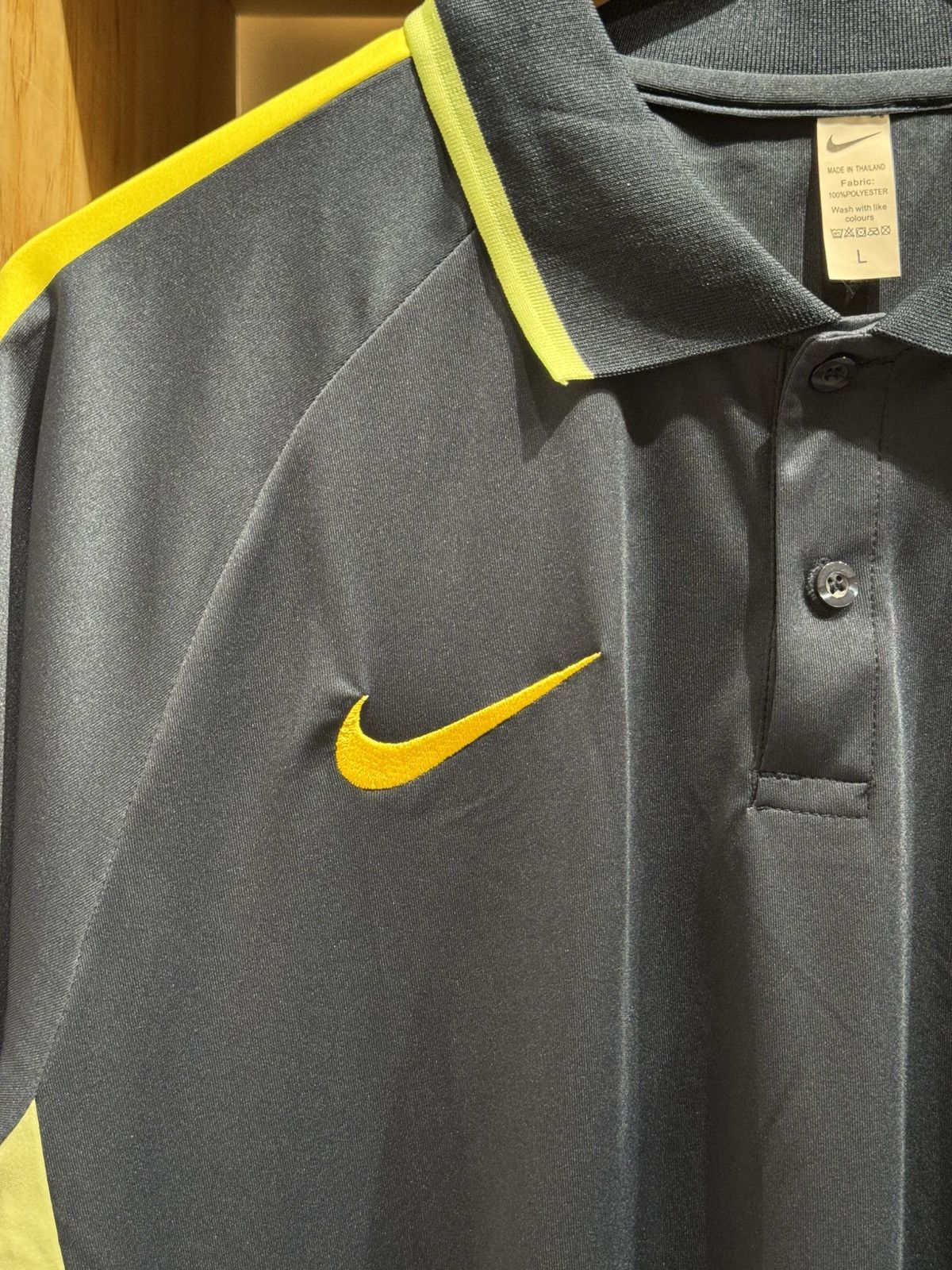 Nike Brazil 🇧🇷 2023-24 Nike Training Polo shirt Size US L / EU 52-54 / 3 - 3 Thumbnail