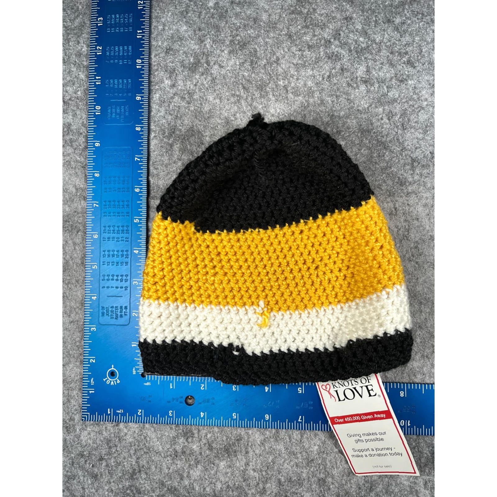 Vintage Knots Of Love Beanie Hats Unisex Adults One Size Black Yellow White Stripe Knit Acrylic NEW Size ONE SIZE - 5 Thumbnail
