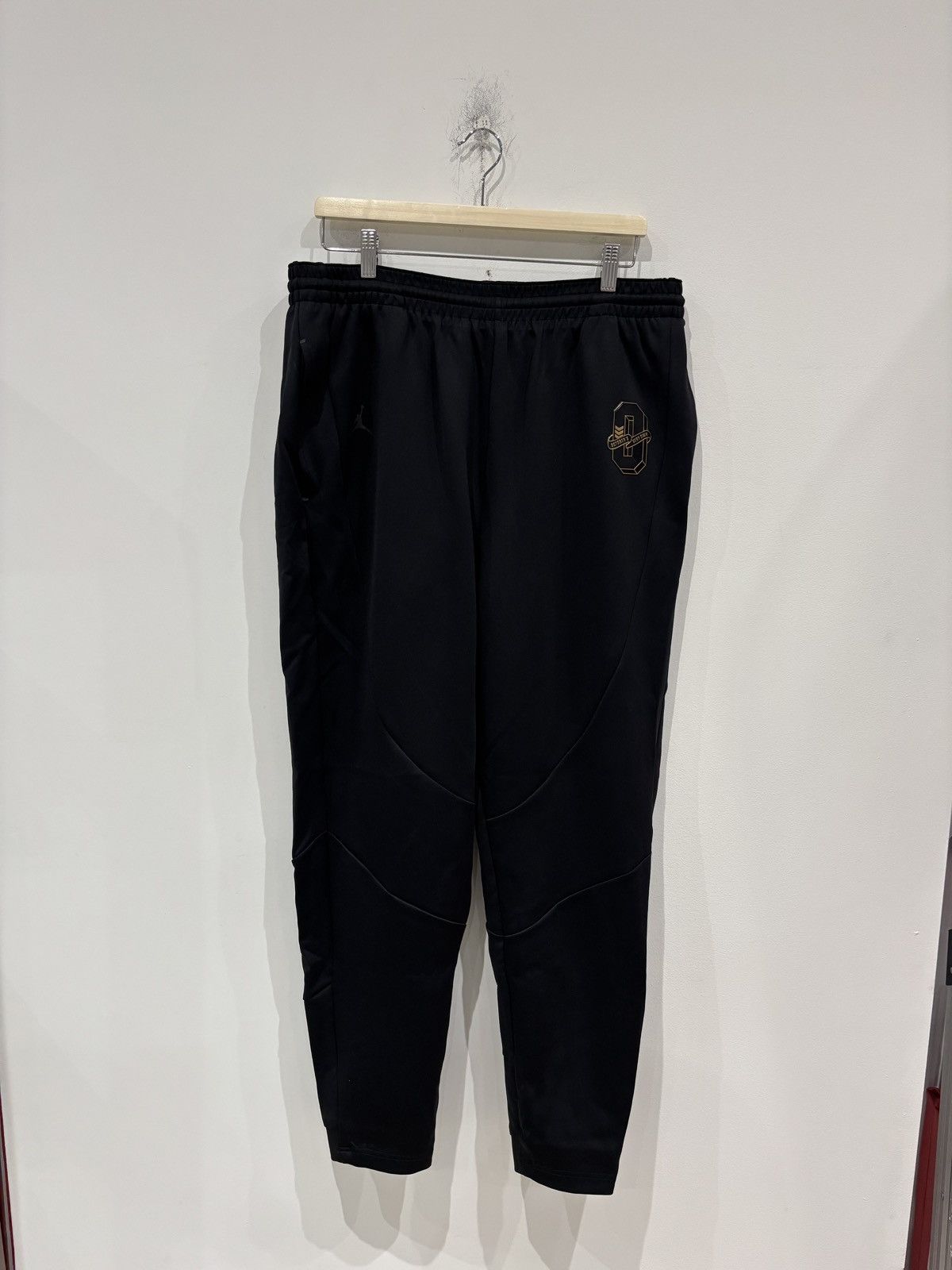 Jordan Brand × October's Very Own Nike Air Jordan x OVO Sweatpants Black Size: XL Size US 36 / EU 52 - 1 Thumbnail