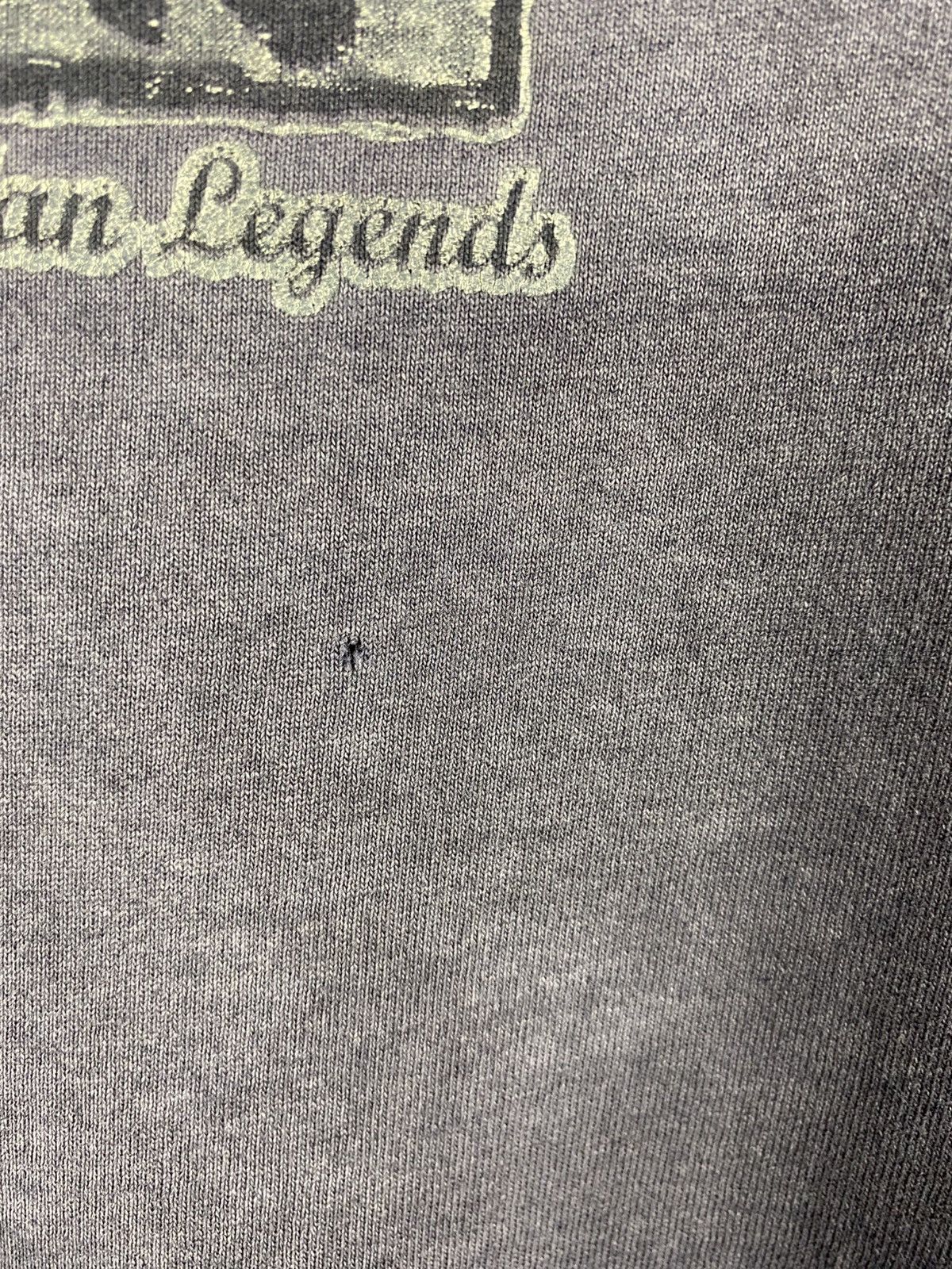 Vintage Vintage 90s Hawaiian Legends Distressed Faded T-Shirt Size US L / EU 52-54 / 3 - 18 Thumbnail