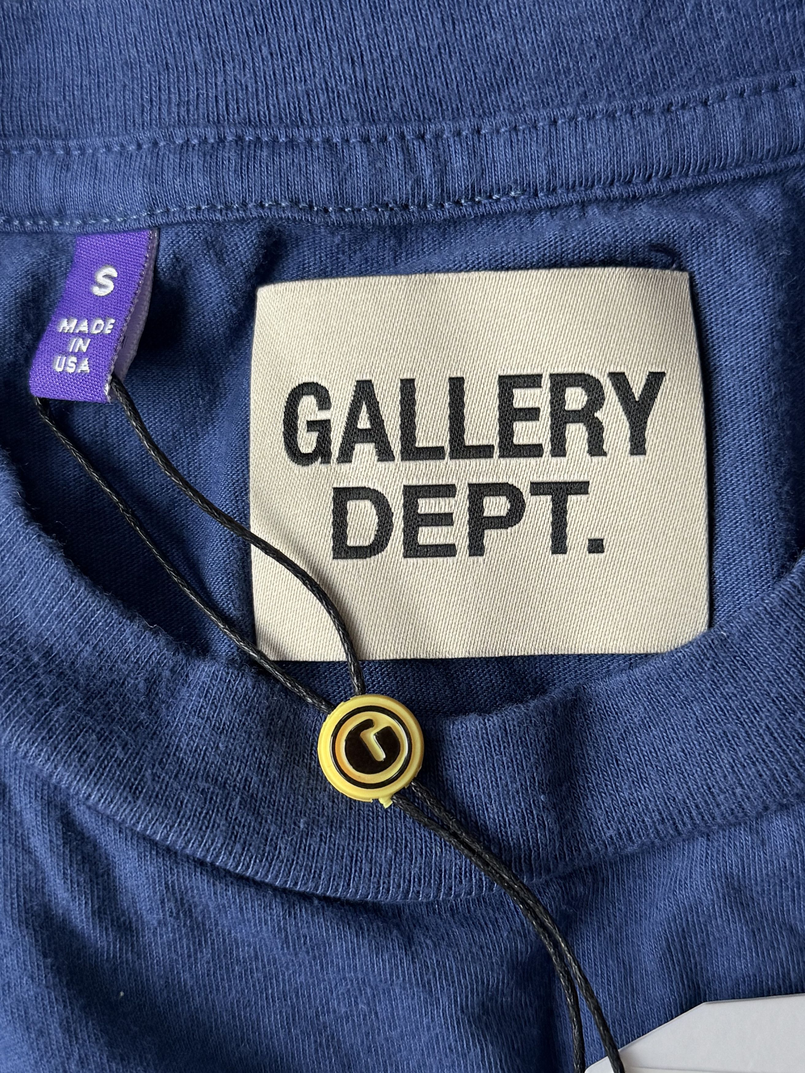 Gallery Dept. Gallery Dept Navy & White Dept Logo Sleeveless T-Shirt Size US XS / EU 42 / 0 - 3 Thumbnail