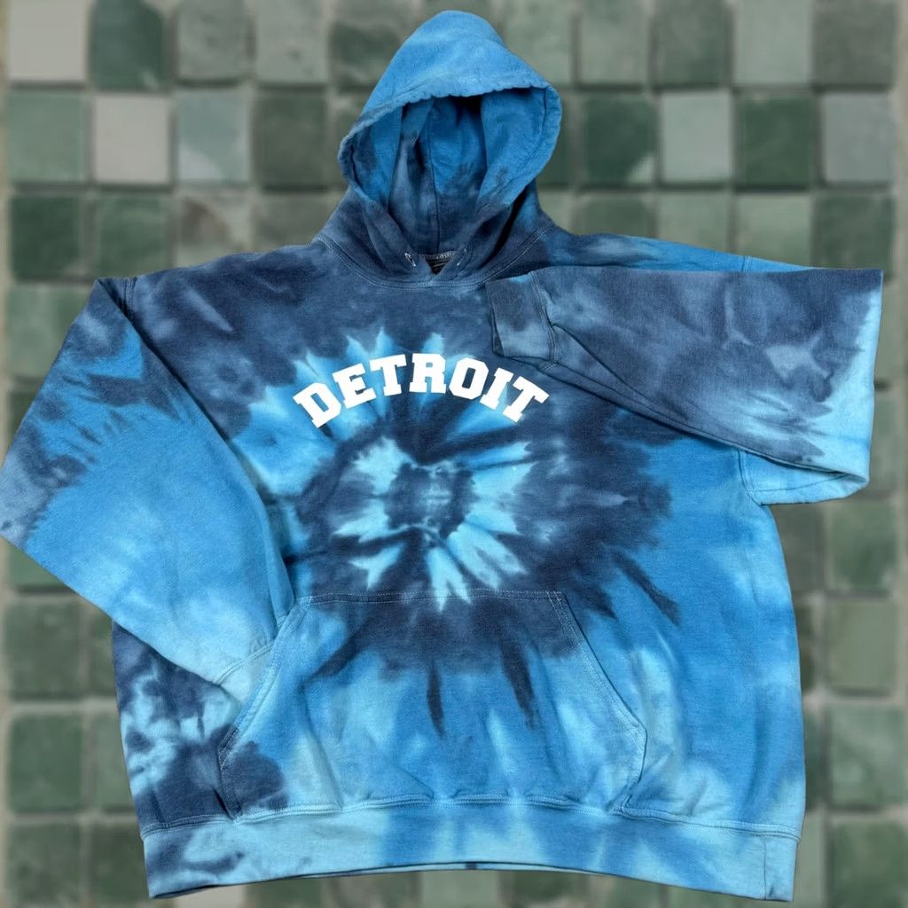 Gildan Y2K 90s Graphic Detroit XL Tie Dye Heavy Blend Hoodie Sweatshirt Festival Hippie Size US XL / EU 56 / 4 - 1 Thumbnail