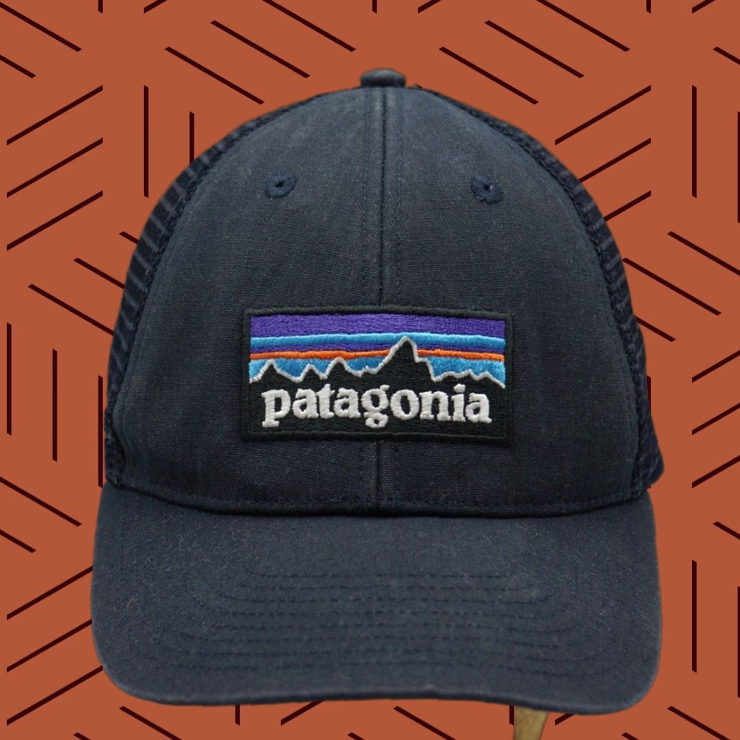 Patagonia VINTAGE Patagonia Men's P-6 Logo LoPro Trucker Hat Navy Blue Size ONE SIZE - 1 Thumbnail