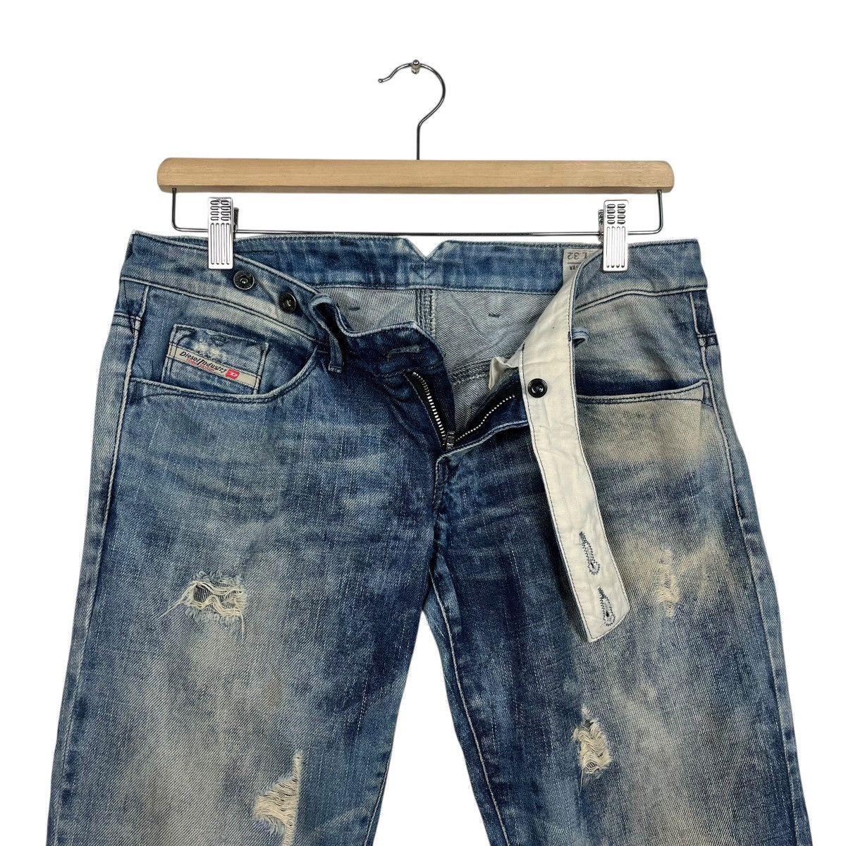 Diesel Vinatge Diesel Utility Distressed Denim Jeans Size US 32 / EU 48 - 7 Thumbnail