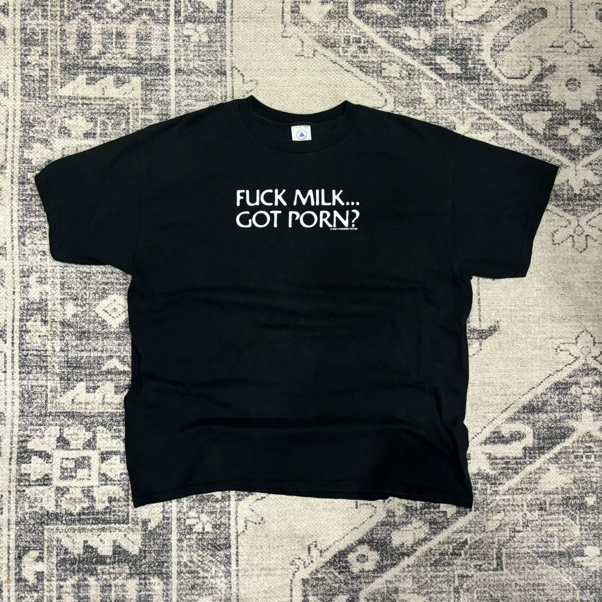Fashion Victim × Vintage FASHION VICTIM “GOT PORN?” 2001 TEXT T-SHIRT Size US XL / EU 56 / 4 - 1 Thumbnail