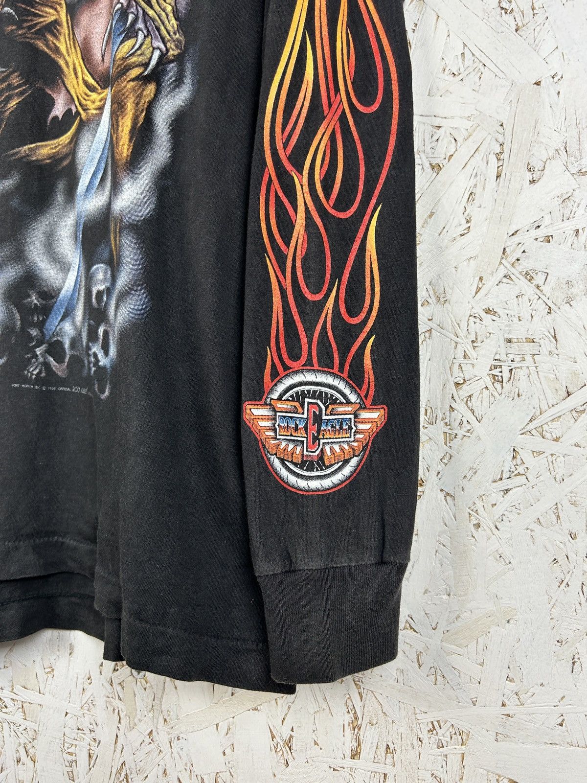 Band Tees 90s Slayer 1996 Airbrush Demon Rock Eagle Band Long Sleeve Size US M / EU 48-50 / 2 - 5 Thumbnail