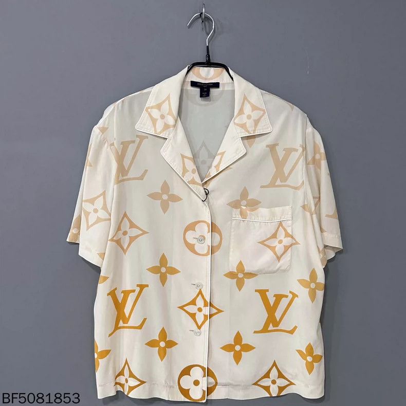 Louis Vuitton Louis Vuitton Silk Monogram Short Sleeve Shirt - dmc Size US M / EU 48-50 / 2 - 1 Thumbnail