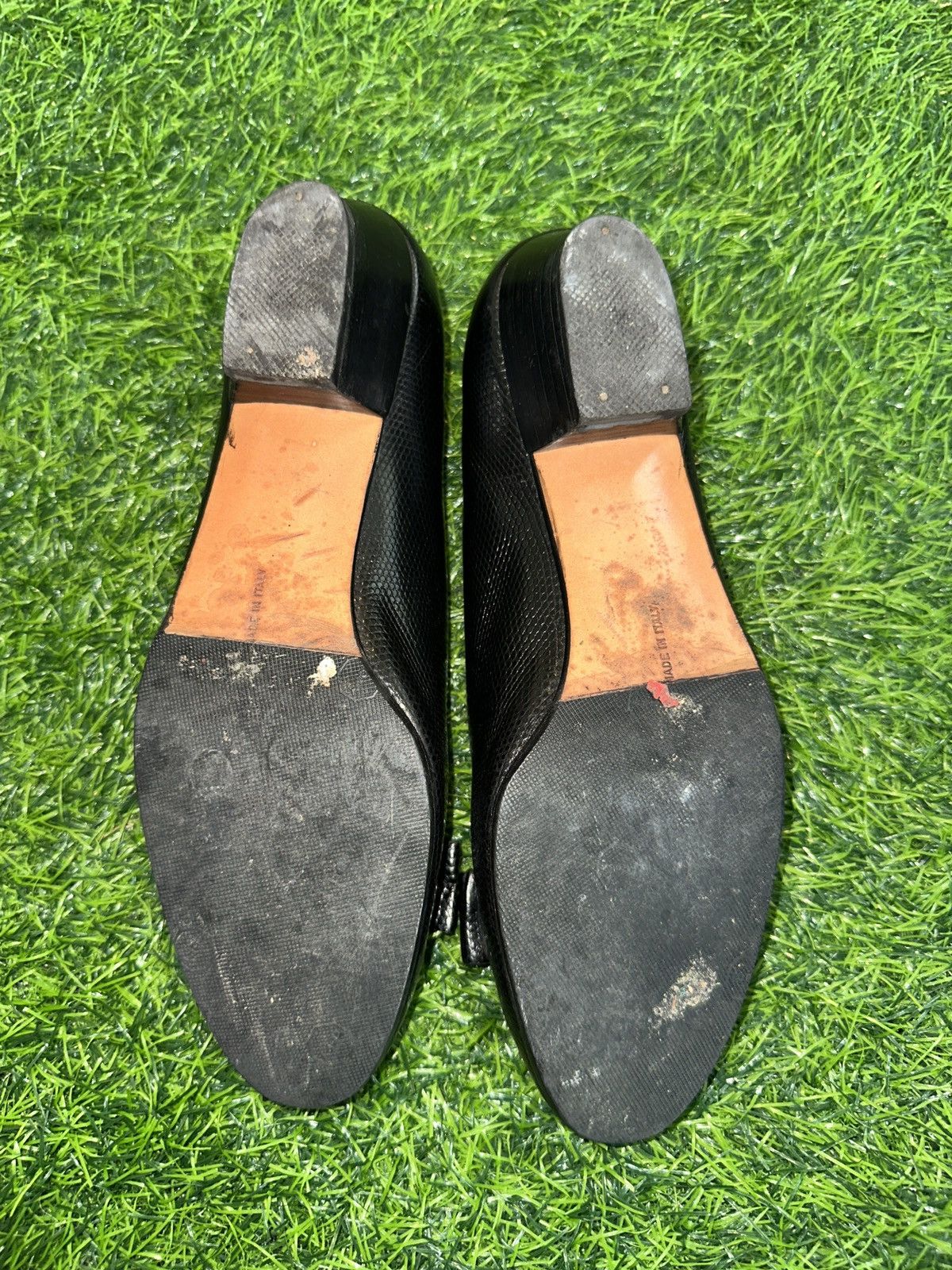 Salvatore Ferragamo Salvatore Ferragamo Vara Black Lizard Embossed Leather Pumps Size US 6 / IT 36 - 6 Thumbnail