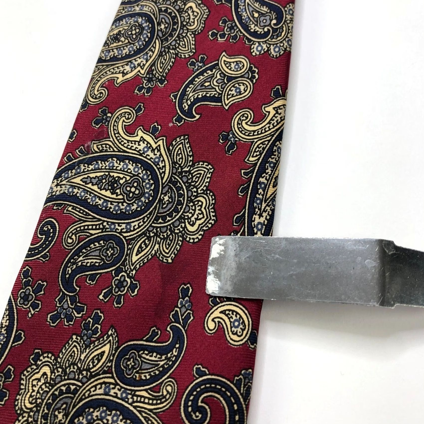Vintage VINTAGE Liberty Red 100% Silk Neck Tie Men’s Paisley 3.25-in/57-in Tie Mens Classic 57-60 Size ONE SIZE - 7 Thumbnail