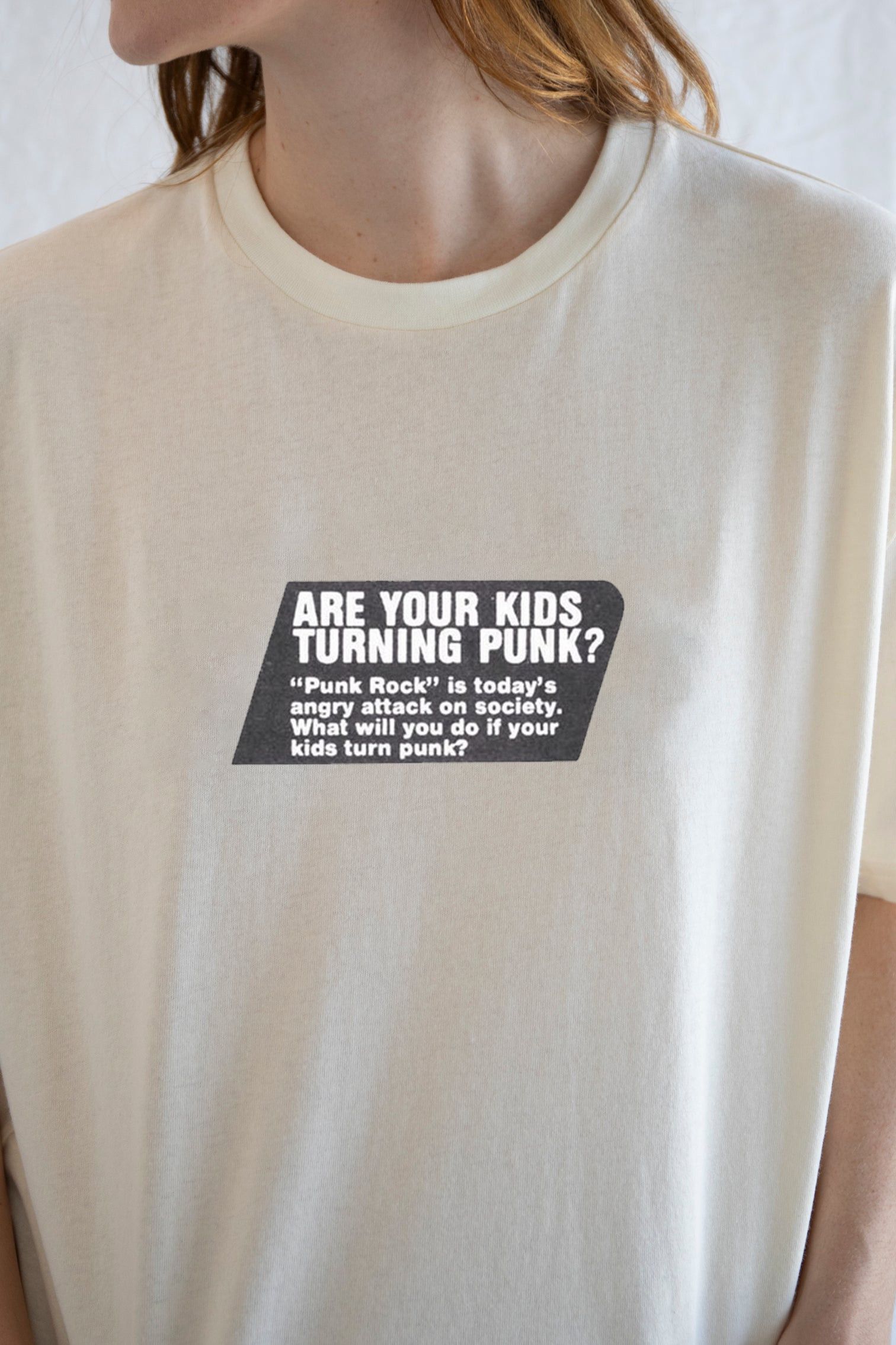 Designer × Vintage Punk Tee – 90s Attitude Meets Whimsigoth Vibes Size M / US 6-8 / IT 42-44 - 3 Thumbnail