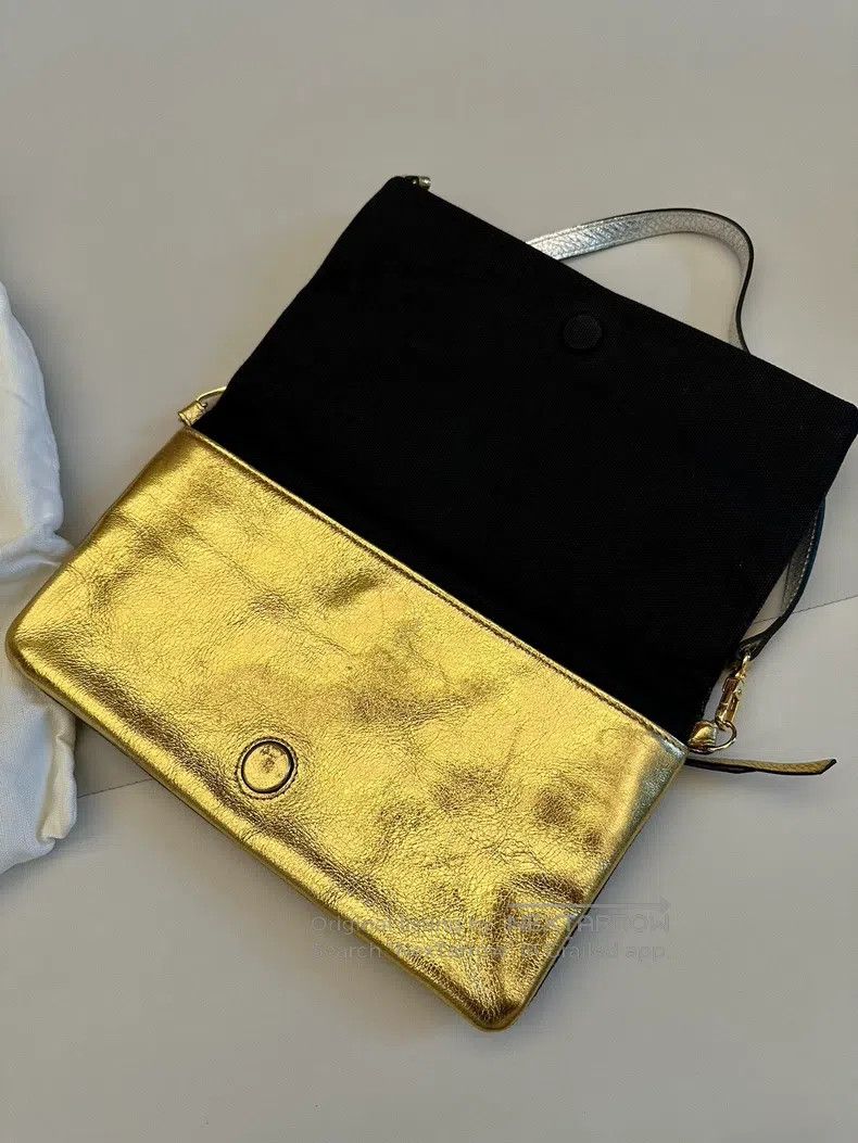 Vivienne Westwood vivienne westwood size os Saturn Japan Limited Edition Cara Size ONE SIZE - 3 Thumbnail