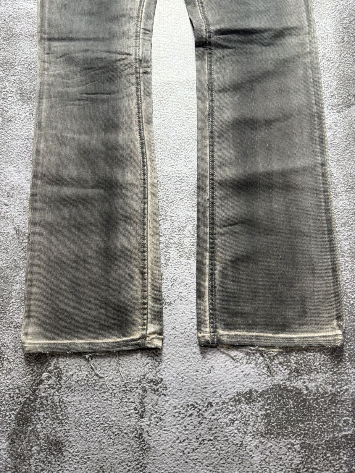 If Six Was Nine Distressed flare denim jeans pants Size US 33 - 10 Thumbnail
