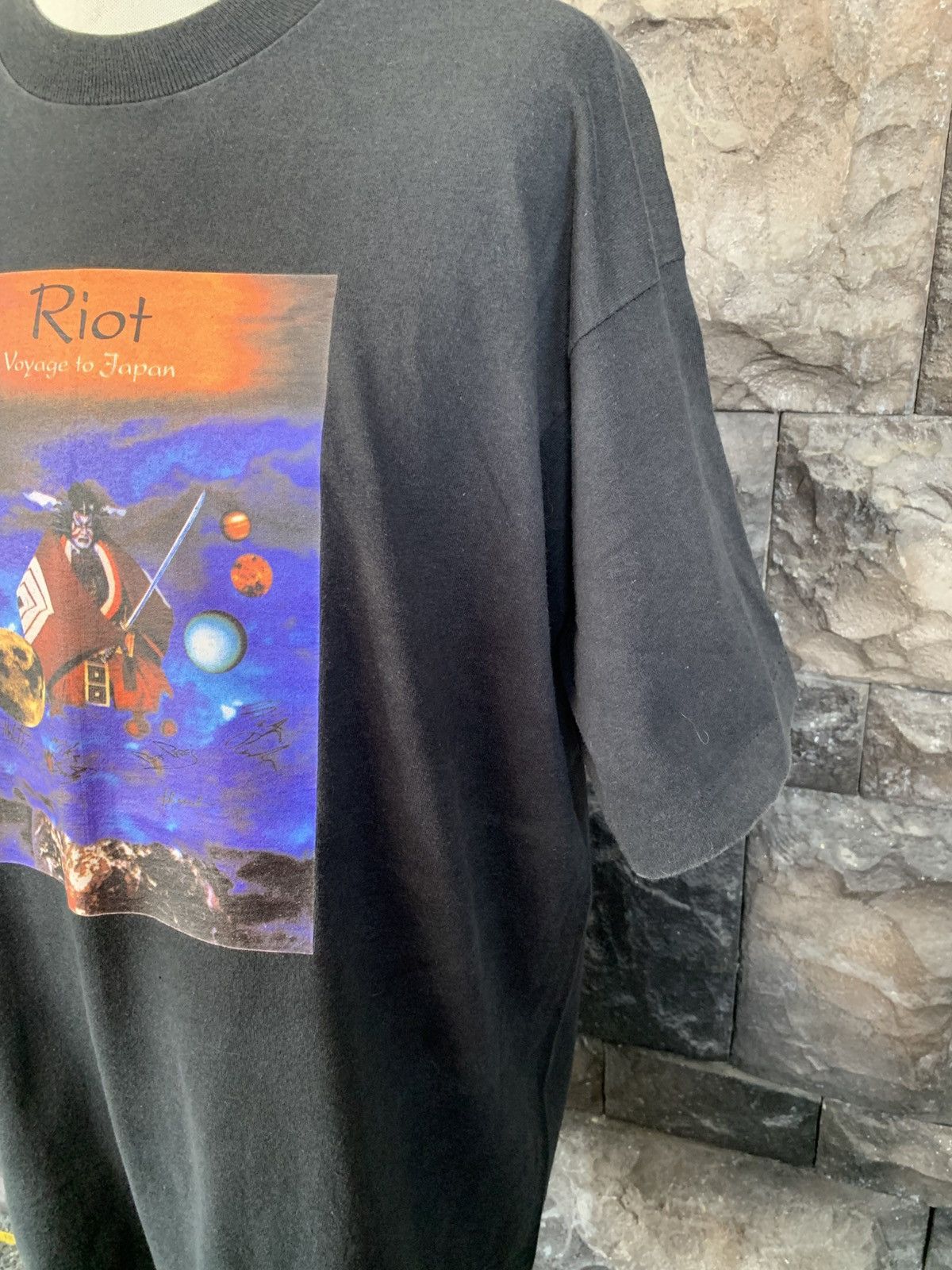 Band Tees Vintage 90s Riot Voyage To Japan Tour 1996 T shirt Size US XL / EU 56 / 4 - 3 Thumbnail