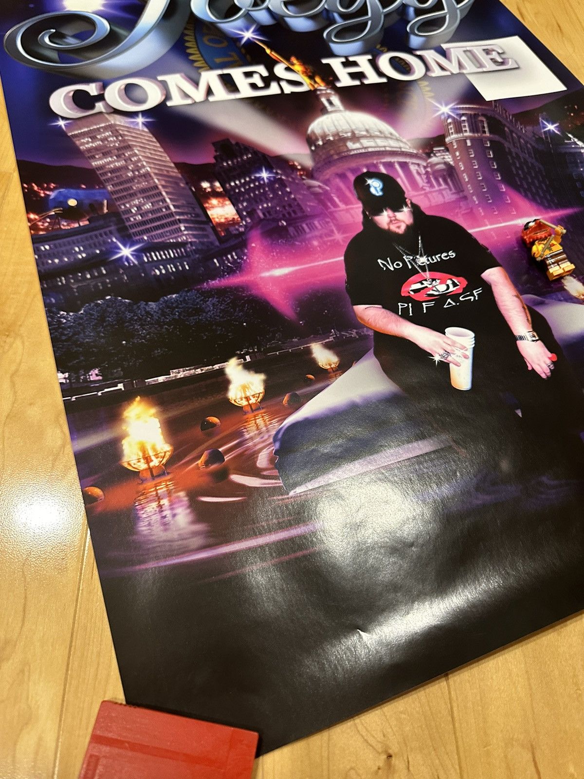 G59 Records × Rap Tees LIMITED Joeyy Tour😴1️⃣ Poster 😴 Size ONE SIZE - 3 Thumbnail