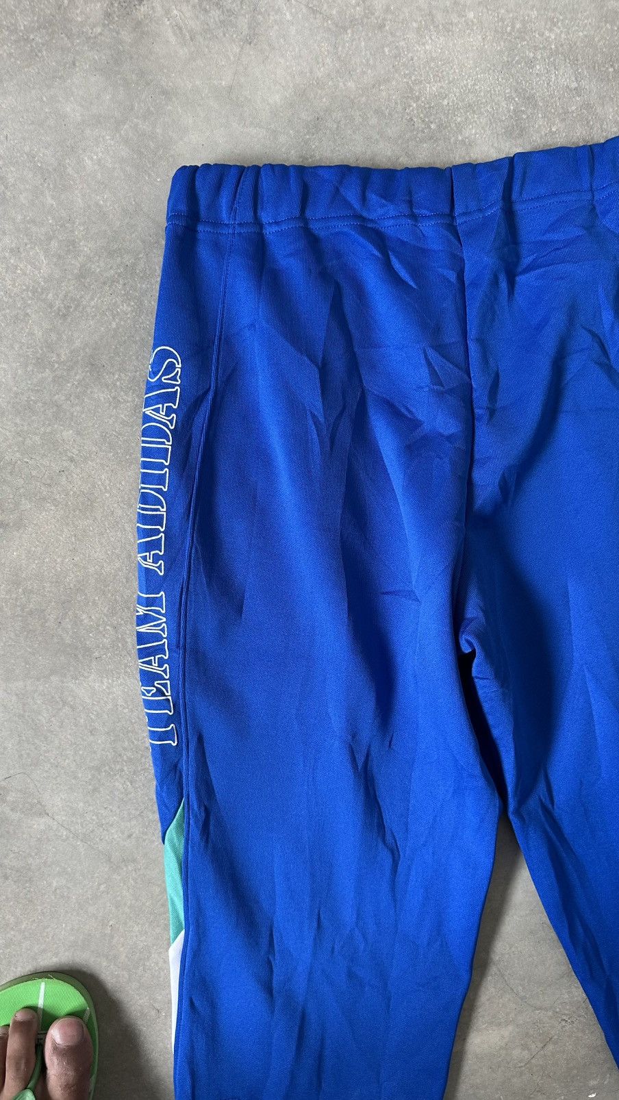 Adidas VINTAGE 90S ADIDAS TRACK PANT Size US 32 / EU 48 - 11 Thumbnail