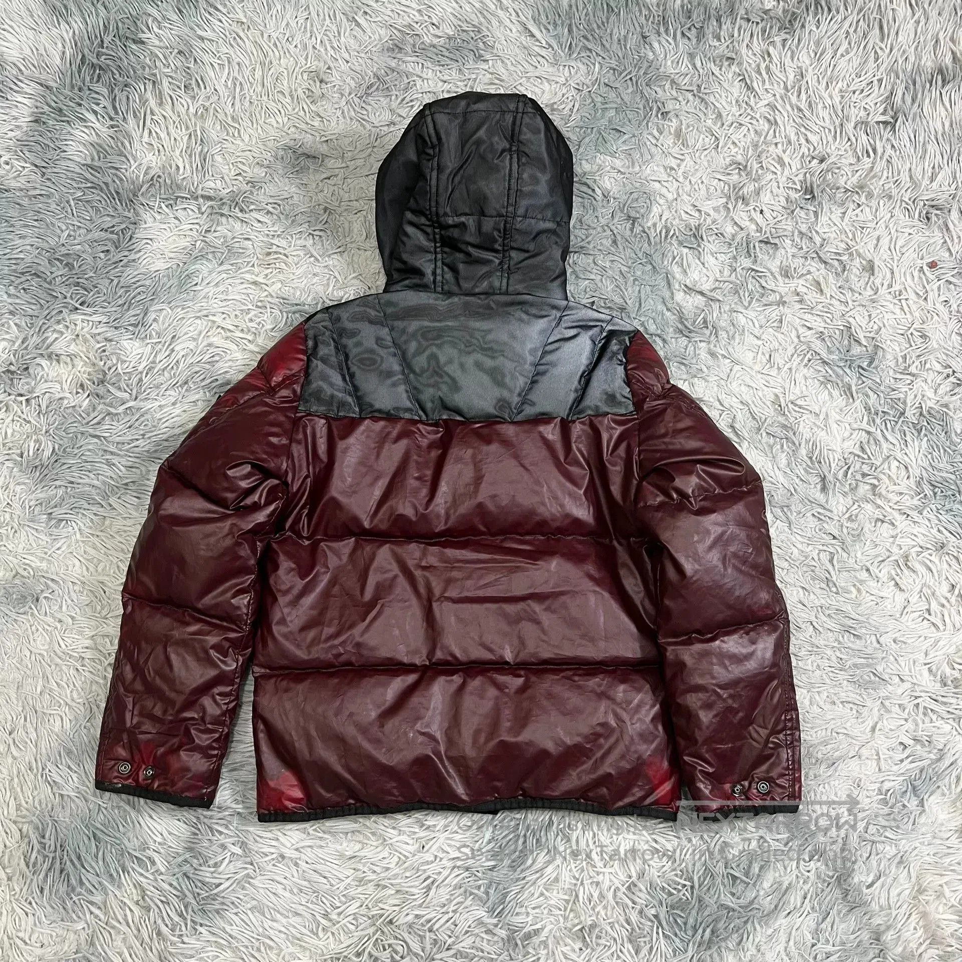 Stone Island Stone Island Thermo-Sensitive Color Changing Down Jacket. Size US M / EU 48-50 / 2 - 4 Thumbnail