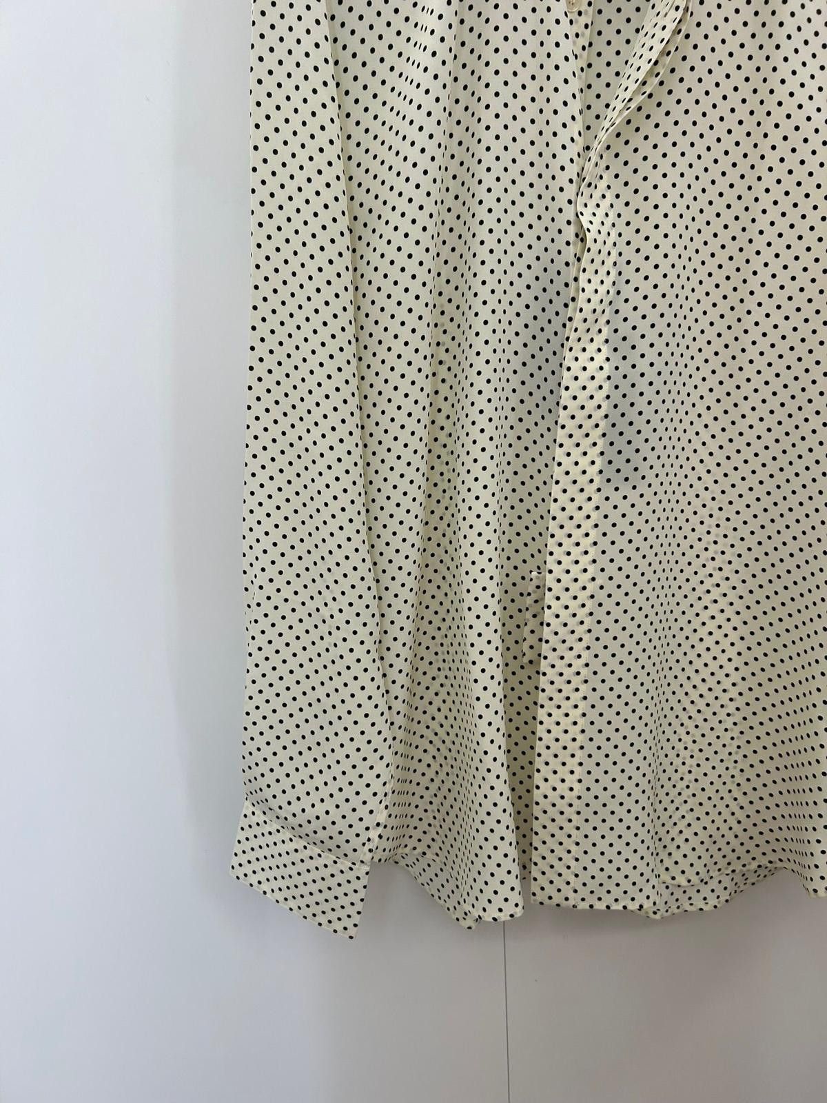 Saint Laurent Paris SHIRT WITH AN YVES COLLAR AND STRAIGHT SHOULDER Size US S / EU 44-46 / 1 - 3 Thumbnail