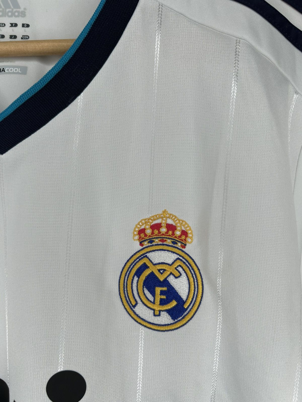Adidas Adidas Real Madrid 2012 Home Jersey Size US L / EU 52-54 / 3 - 7 Thumbnail