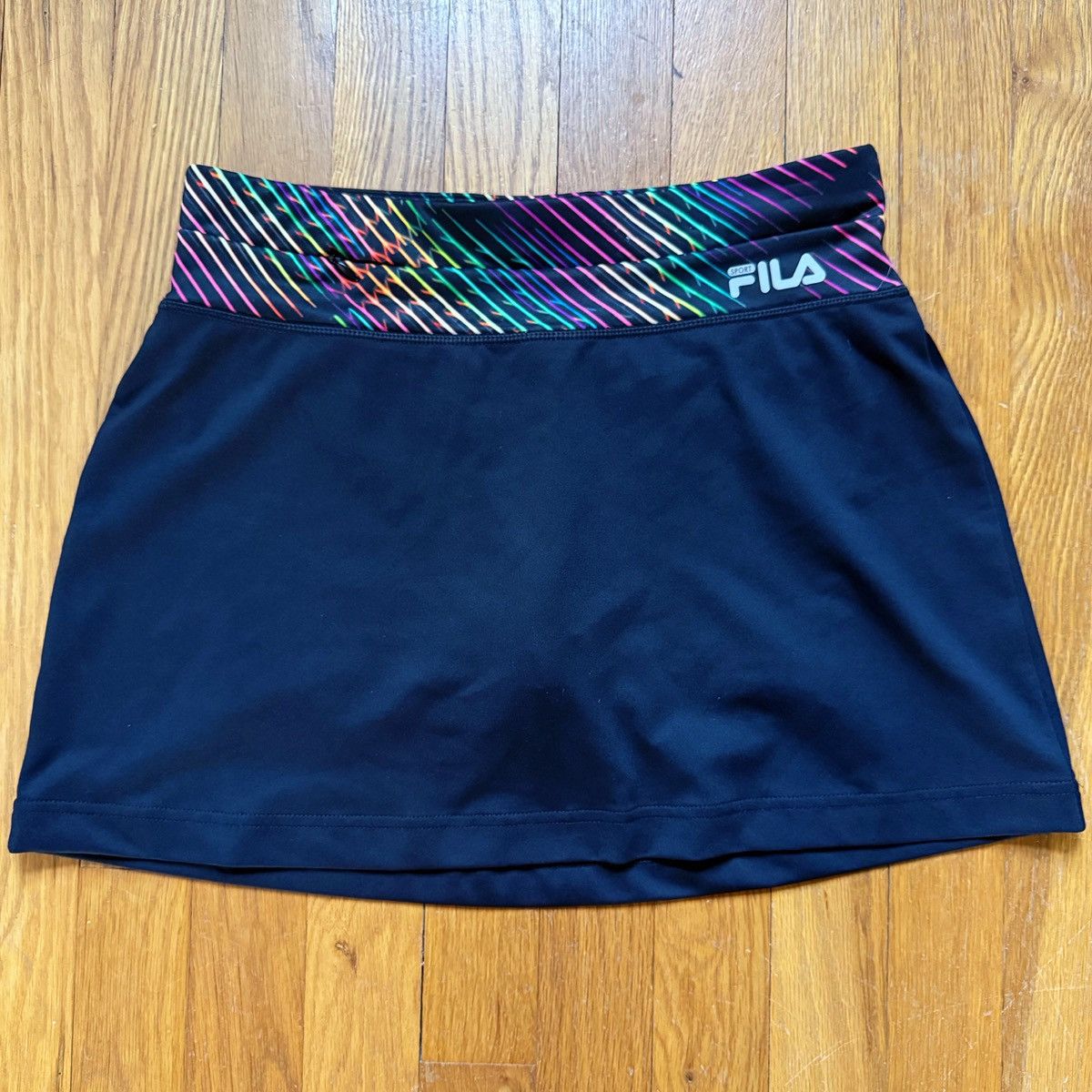 Fila Vintage Fila Sport ‘Live in Motion’ Skort Size 25" / US 0 / IT 36 - 1 Thumbnail