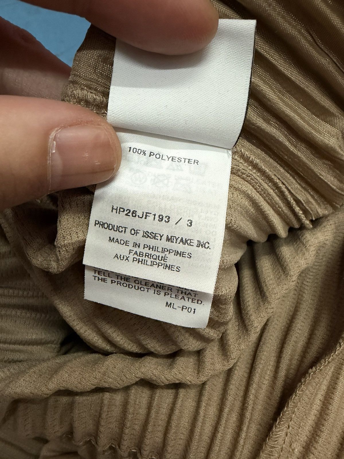 Homme Plisse Issey Miyake HP26JF193/3 HOMME PLISSE BEIGE PANTS Size US 34 / EU 50 - 4 Thumbnail