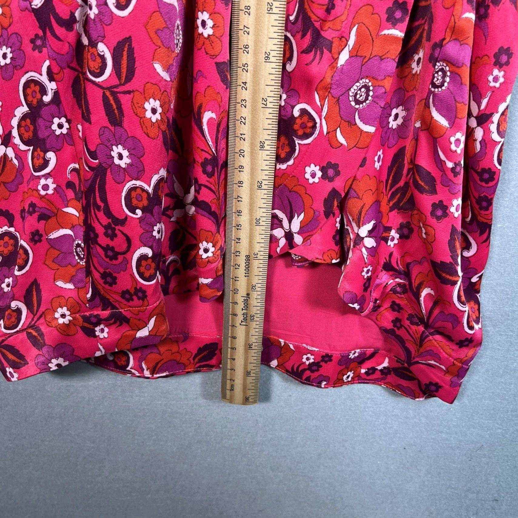 Anthropologie VINTAGE Anthropologie Maeve Floral Pink Wrap Mini Dress Womens Medium Long Sleeve V-Neck Size M / US 6-8 / IT 42-44 - 4 Thumbnail