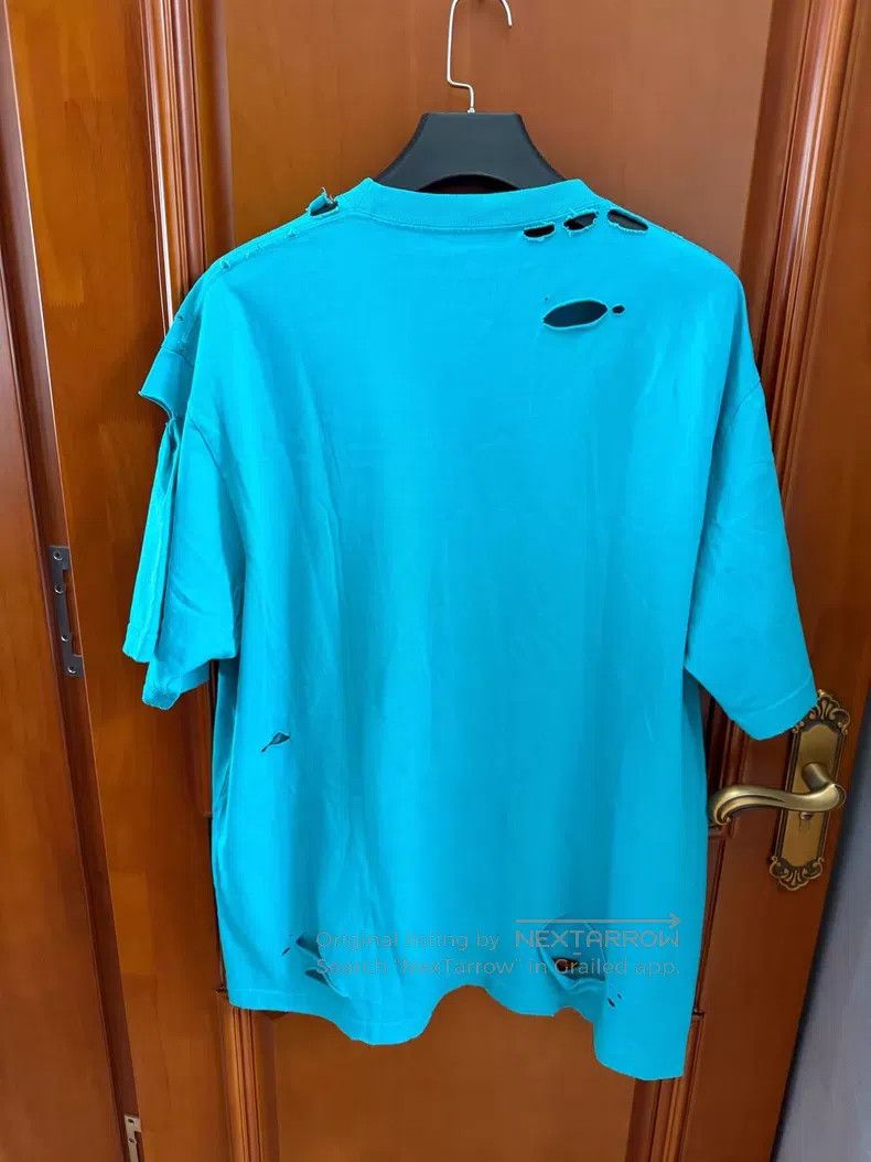 Balenciaga Balenciaga Lake Green Hole Logo Short Sleeve XS Size US XS / EU 42 / 0 - 2 Thumbnail