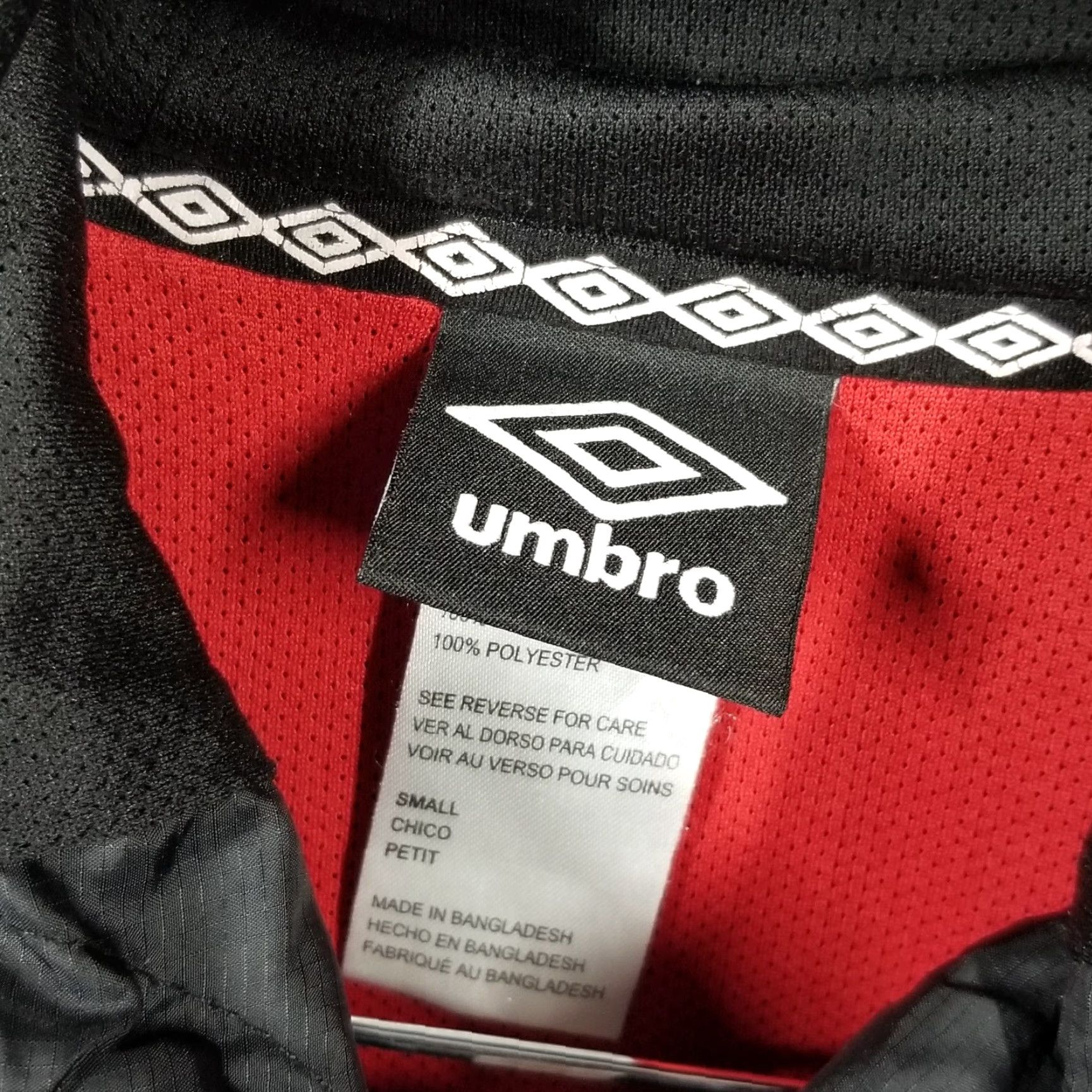 Umbro VINTAGE Umbro Jacket Windbreaker Adult Small Red Geometric 80s 90s Retro Sports Mens Size US S / EU 44-46 / 1 - 2 Thumbnail