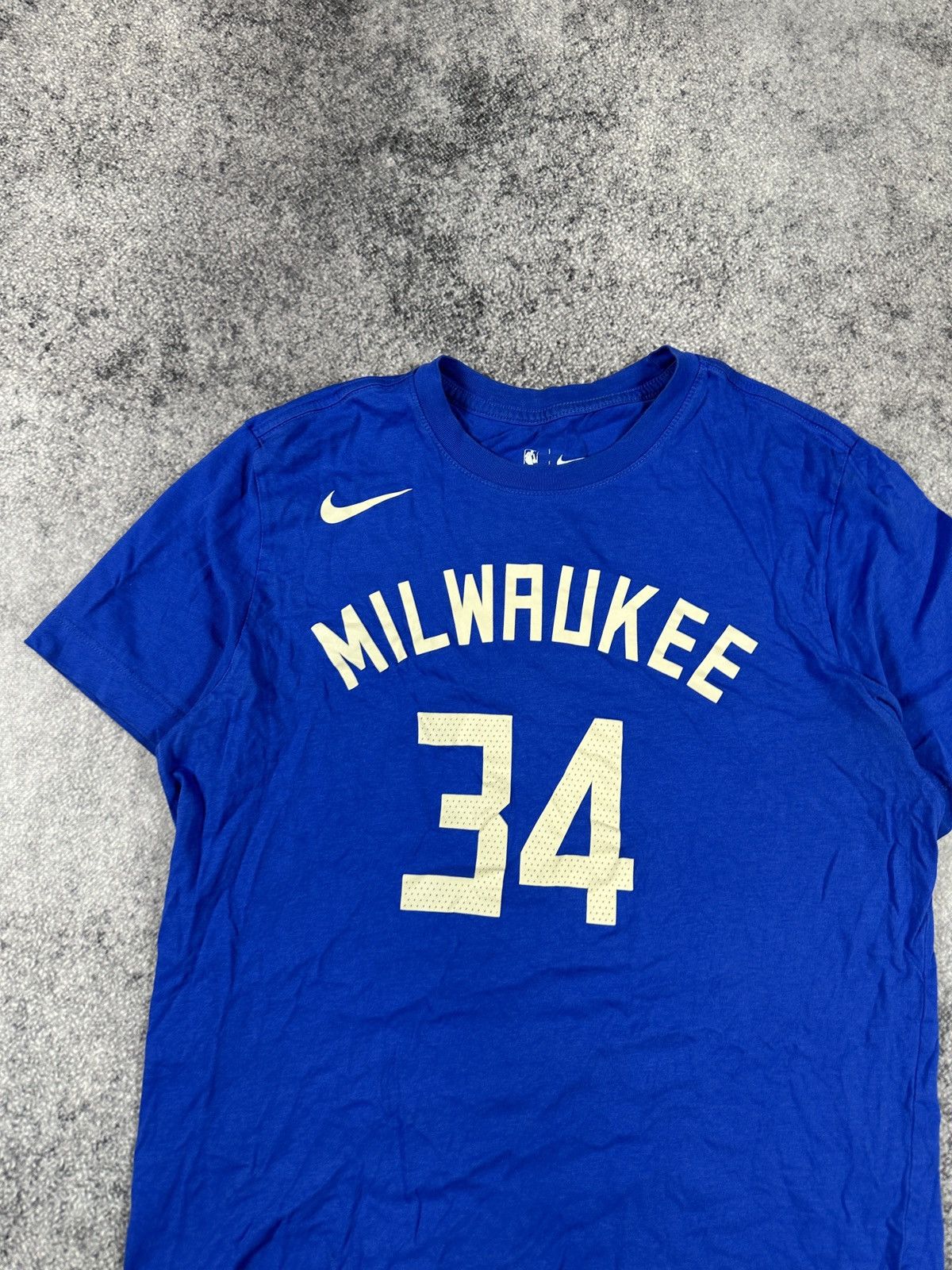 NBA Nike Milwaukee 34 Antetokounmpo Logo T-shirt NBA USA S Rare Size US S / EU 44-46 / 1 - 2 Thumbnail