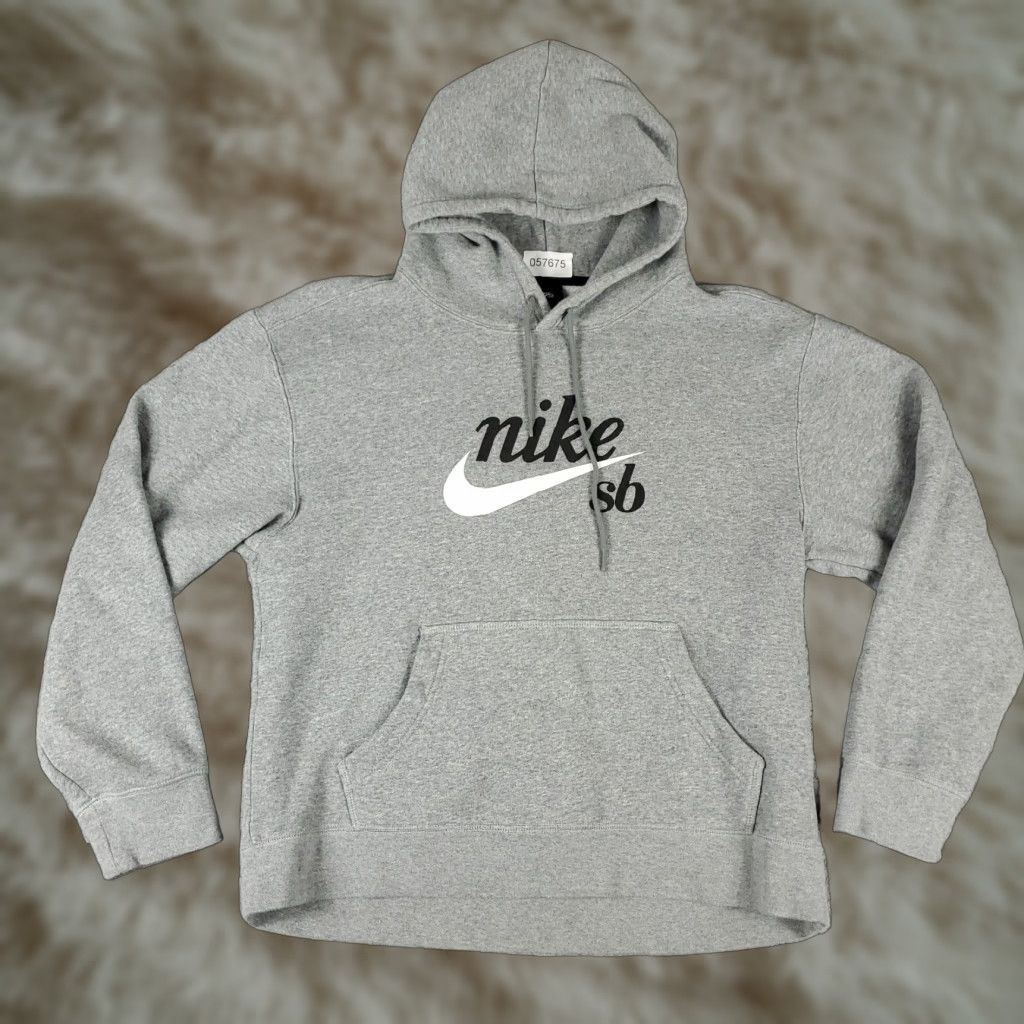 Nike Nike Hoodie Womens Large Gray Pullover Sweatshirt Fleece Cotton Blend Logo Size L / US 10 / IT 46 - 1 Thumbnail