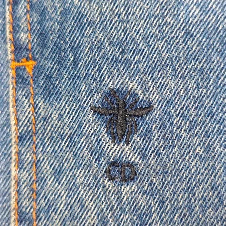 Dior Dior Washed blue embroidered bee denim jacket Size XXS / US 00 / IT 34 - 7 Thumbnail