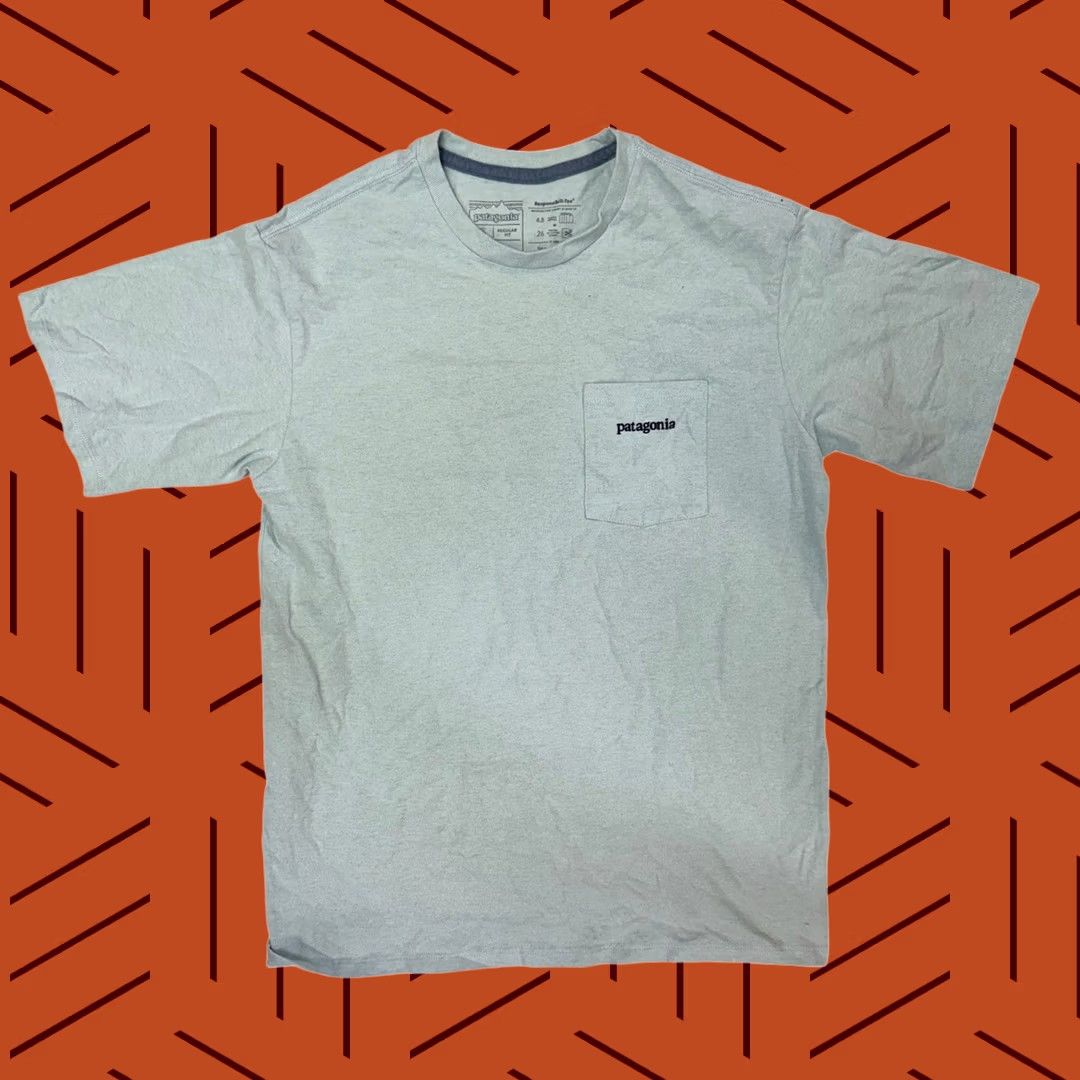 Patagonia Patagonia Men Responsibili-Tee Shirt Blue Small Pockets Fitz Roy Graphic Retro Size US S / EU 44-46 / 1 - 1 Thumbnail