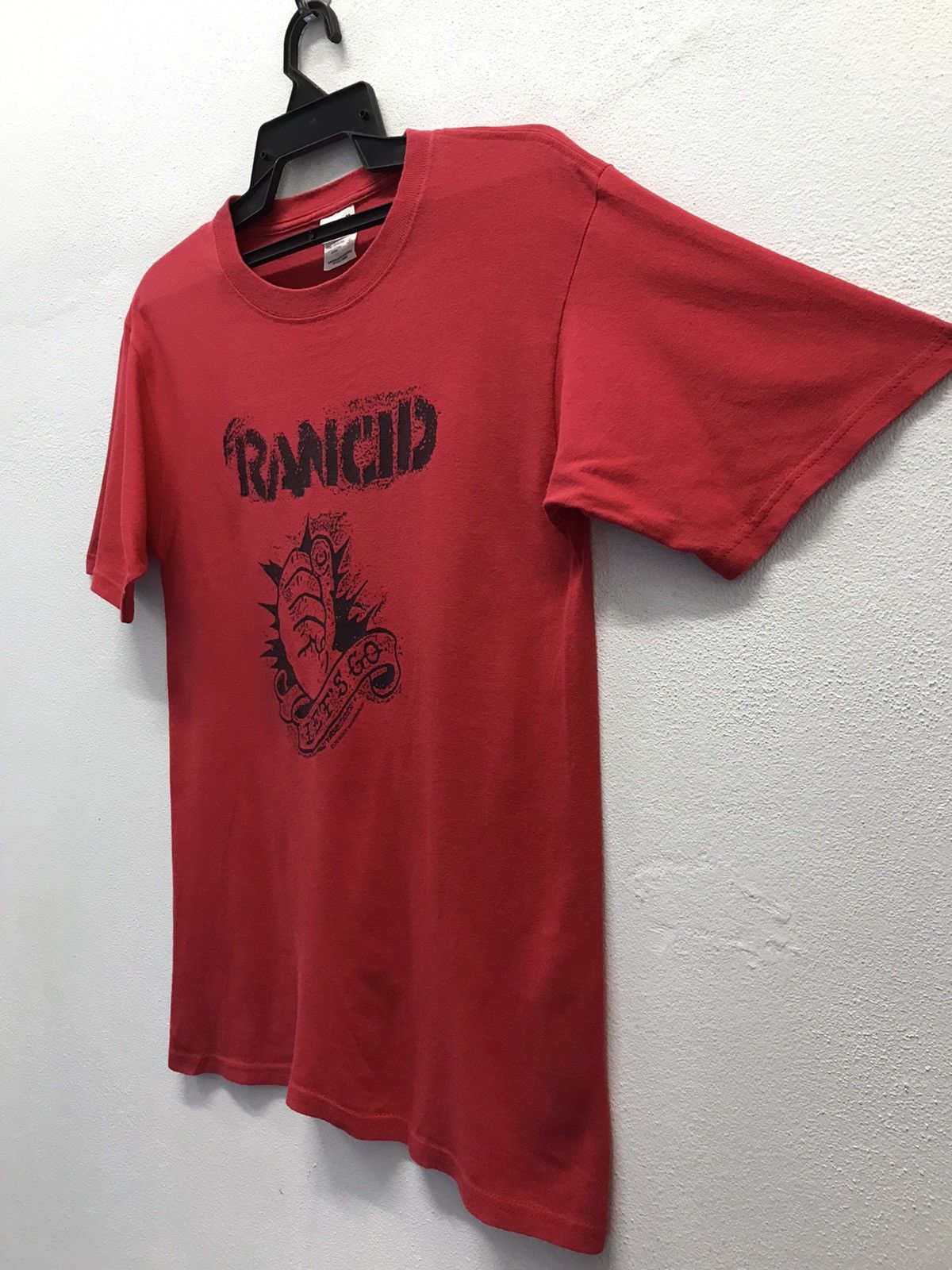 Anvil × Band Tees × Vintage Vintage Anvil RANCID Let’s Go 2002 Machete Shirt Size US S / EU 44-46 / 1 - 5 Thumbnail