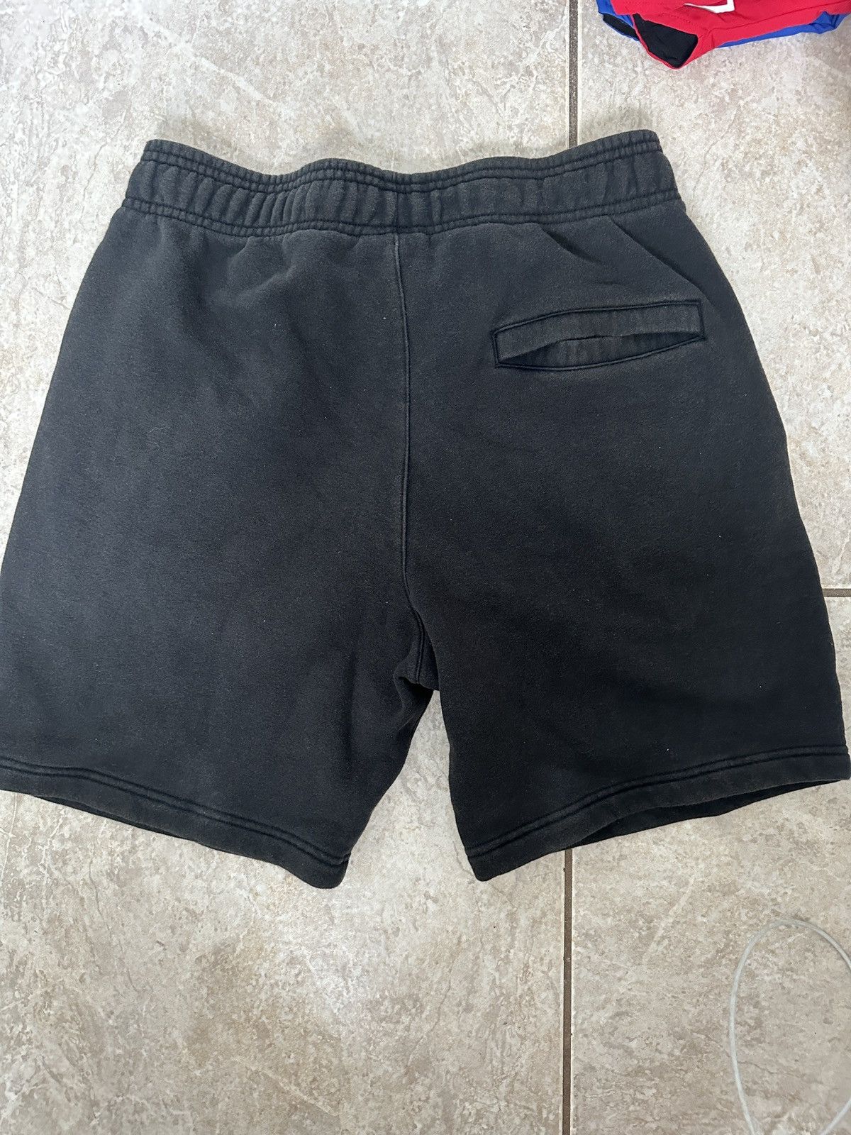 Jordan Brand × Nike × Travis Scott Travis Scott MJ Fleece Short Size US 32 / EU 48 - 4 Thumbnail